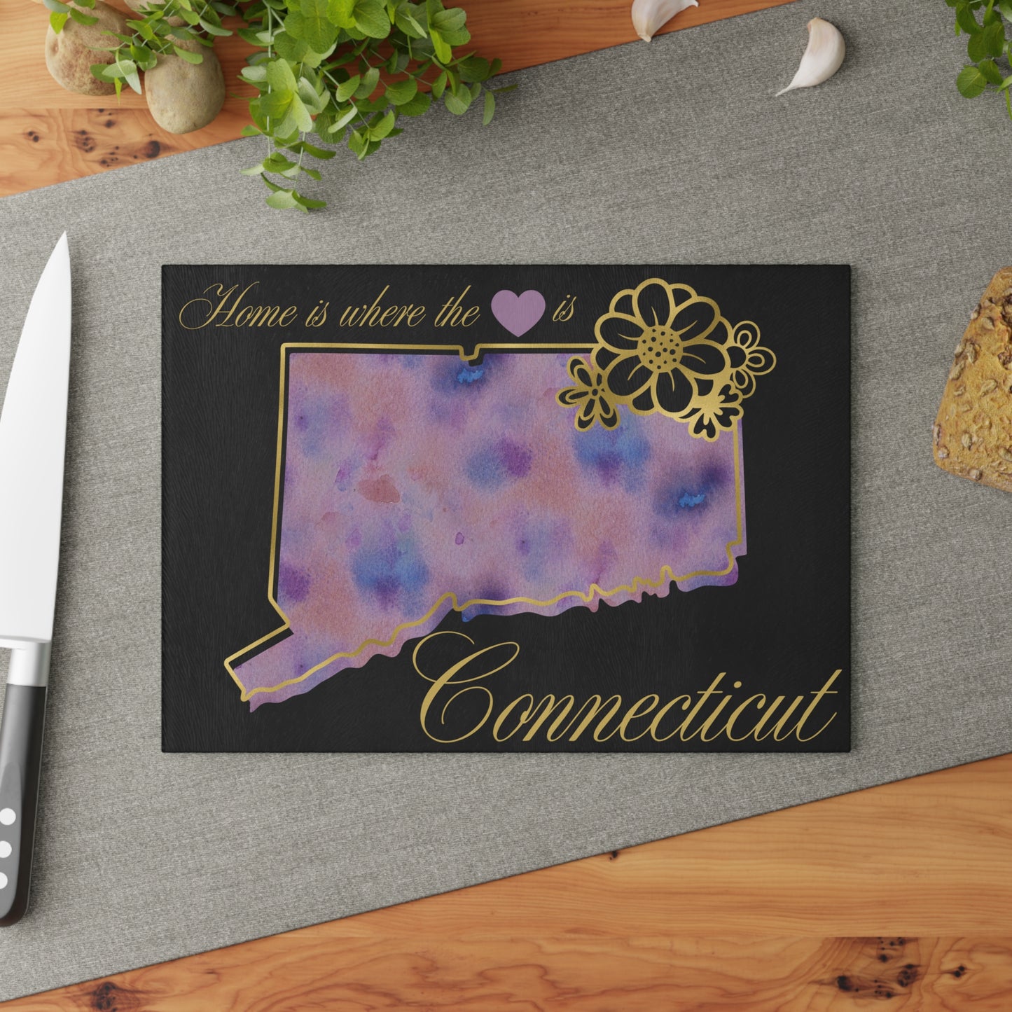🌸 Connecticut Floral State Cutting Board – Elegant East Coast Charm for Your Kitchen 💜
