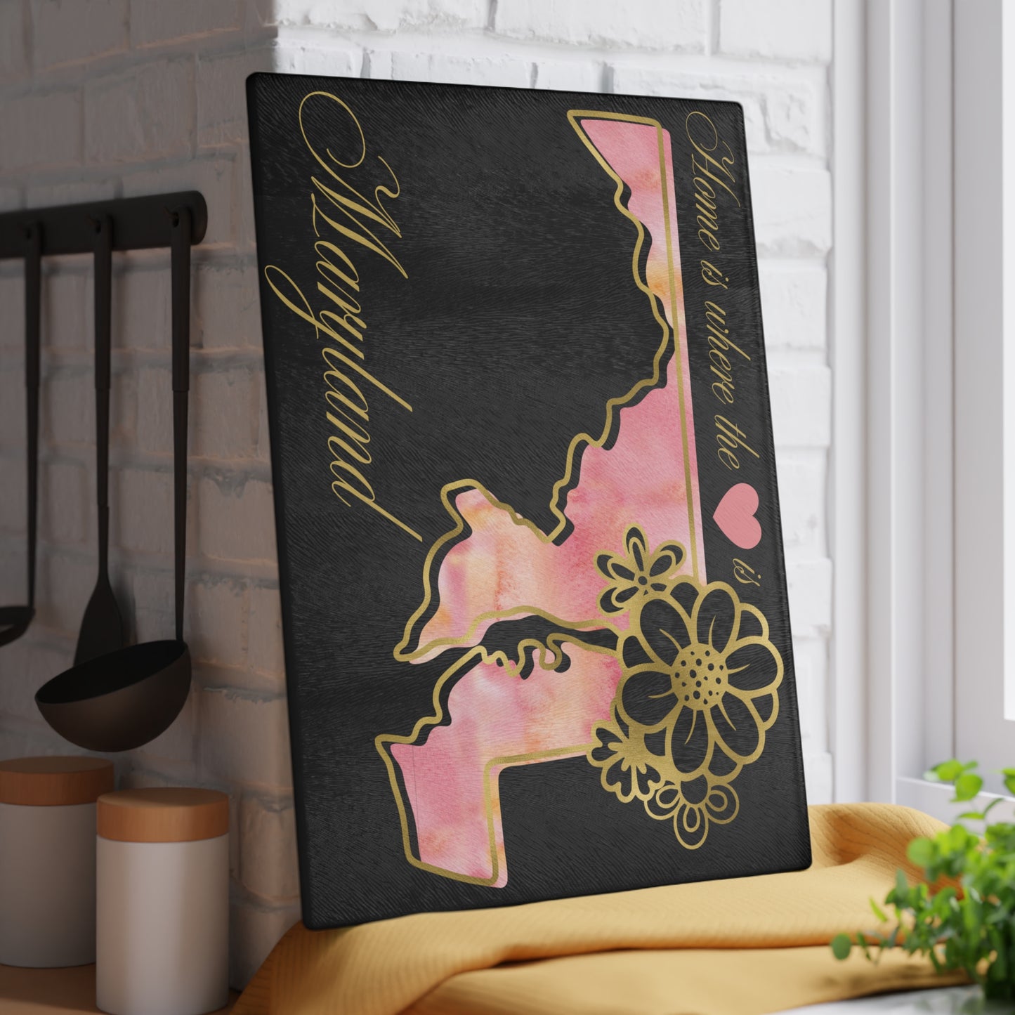 💖 Maryland State Cutting Board – Pink Pride with Elegant Charm