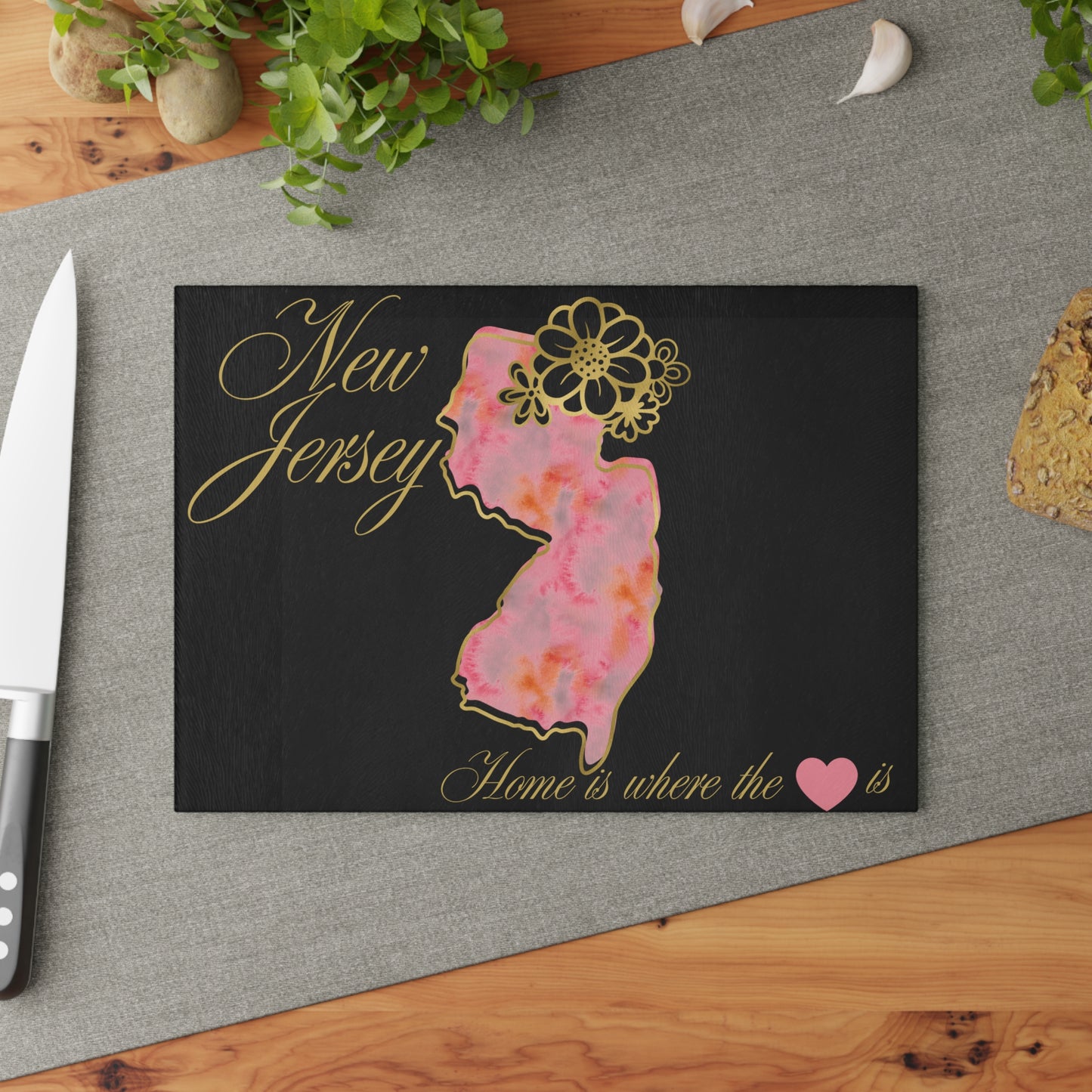 🌸 New Jersey State Cutting Board – Watercolor Warmth Meets Elegant Home Charm