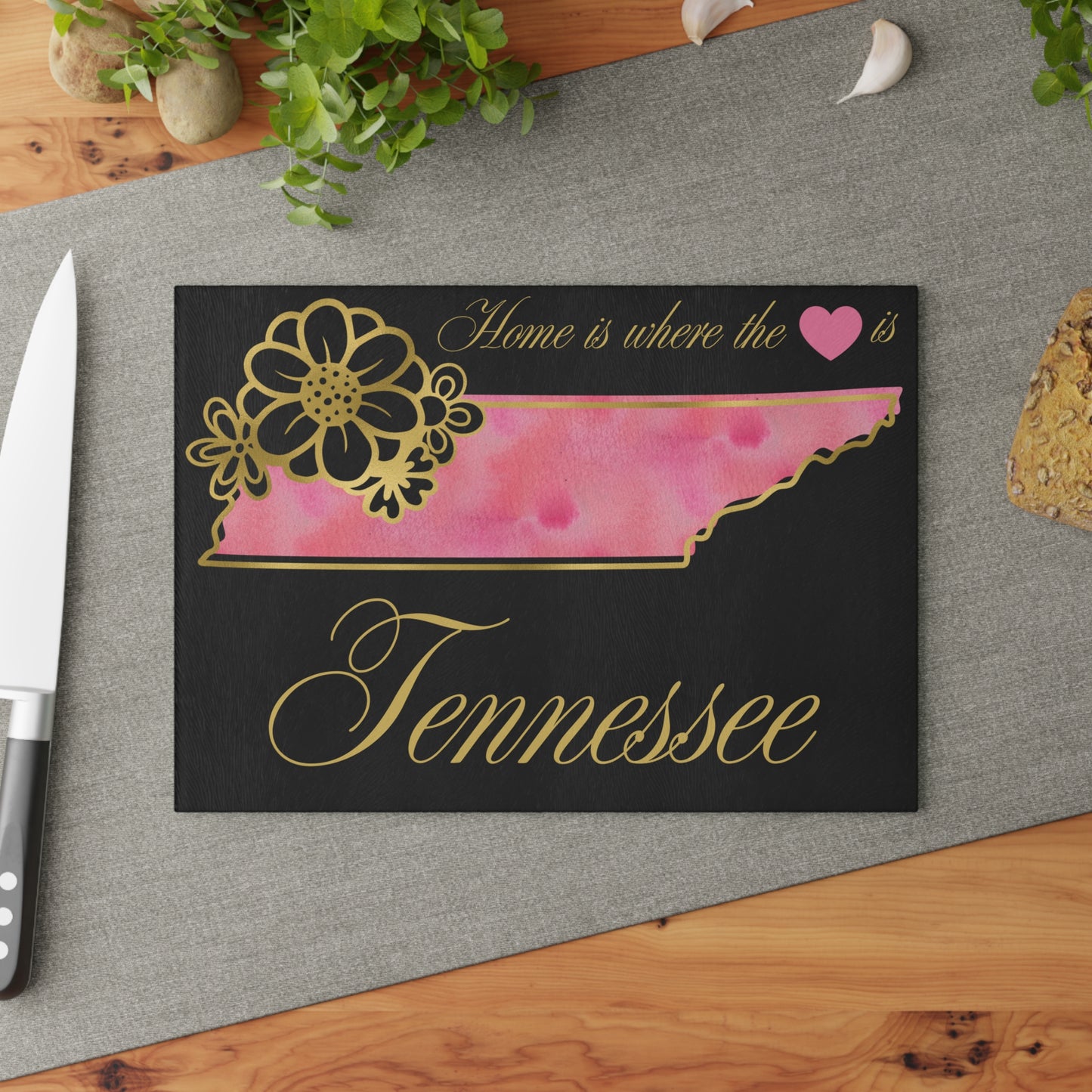 🌸 Tennessee Floral State Cutting Board – Rosy Charm with Southern Grace 🎀