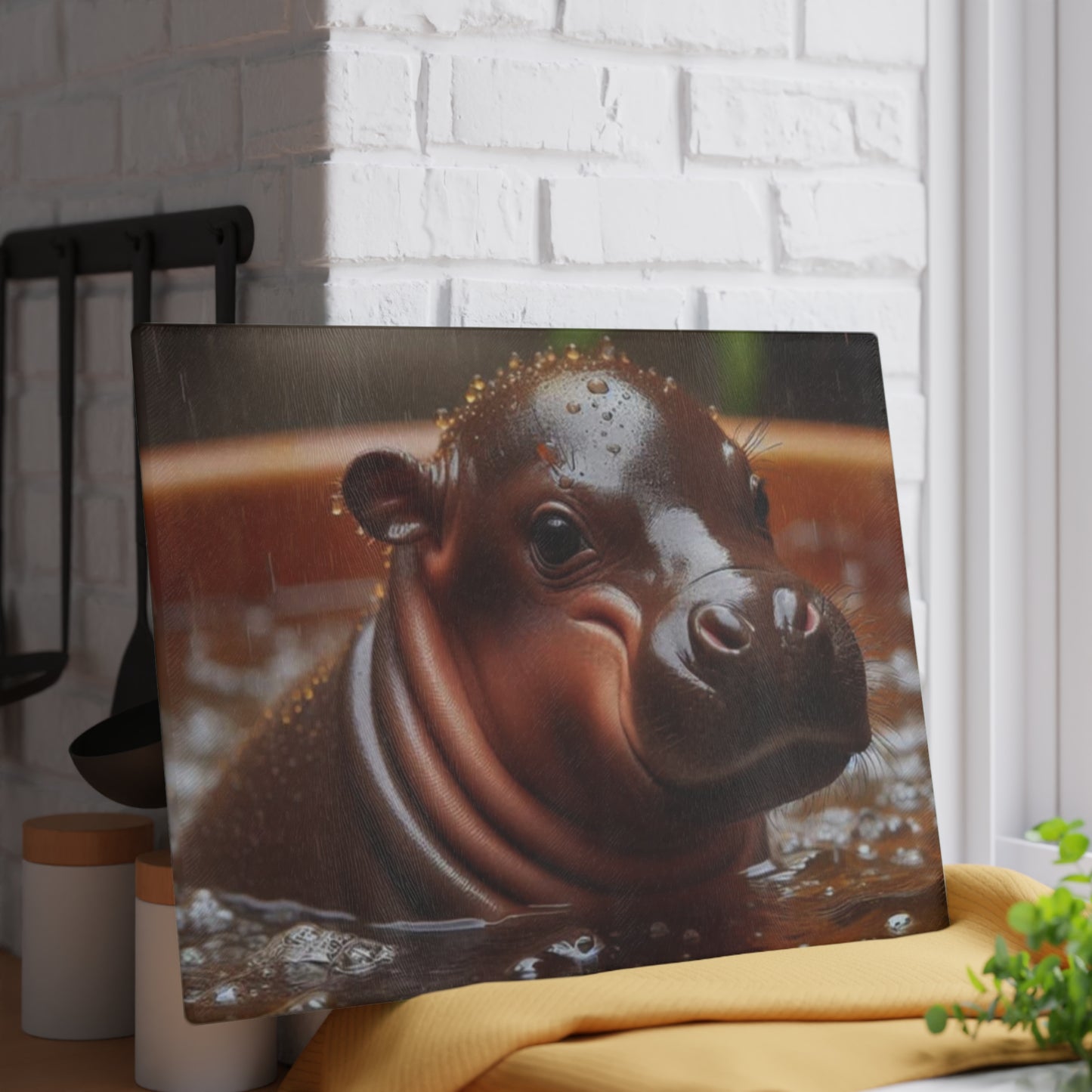Tabla de cortar de vidrio con forma de hipopótamo pigmeo: adorable arte de vida silvestre para cocinas que aman a los animales