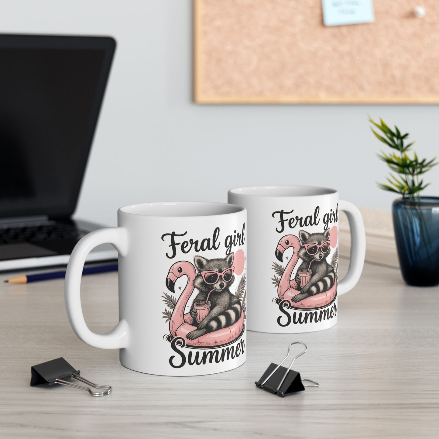 Taza de mapache de Feral Girl Summer