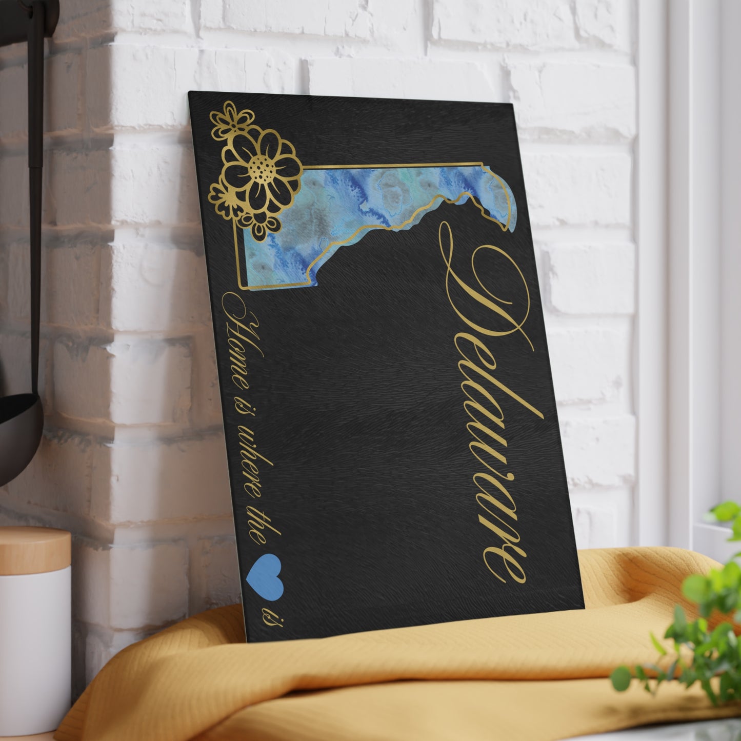 💠 Delaware Floral State Cutting Board – Coastal Charm in Elegant Blue & Gold 🌊