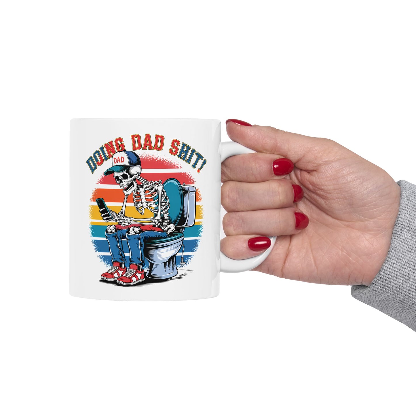 💀📱 HACIENDO MIERDA DE PAPÁ – Taza de Café Divertida de Papá Esqueleto (11 oz y 15 oz)