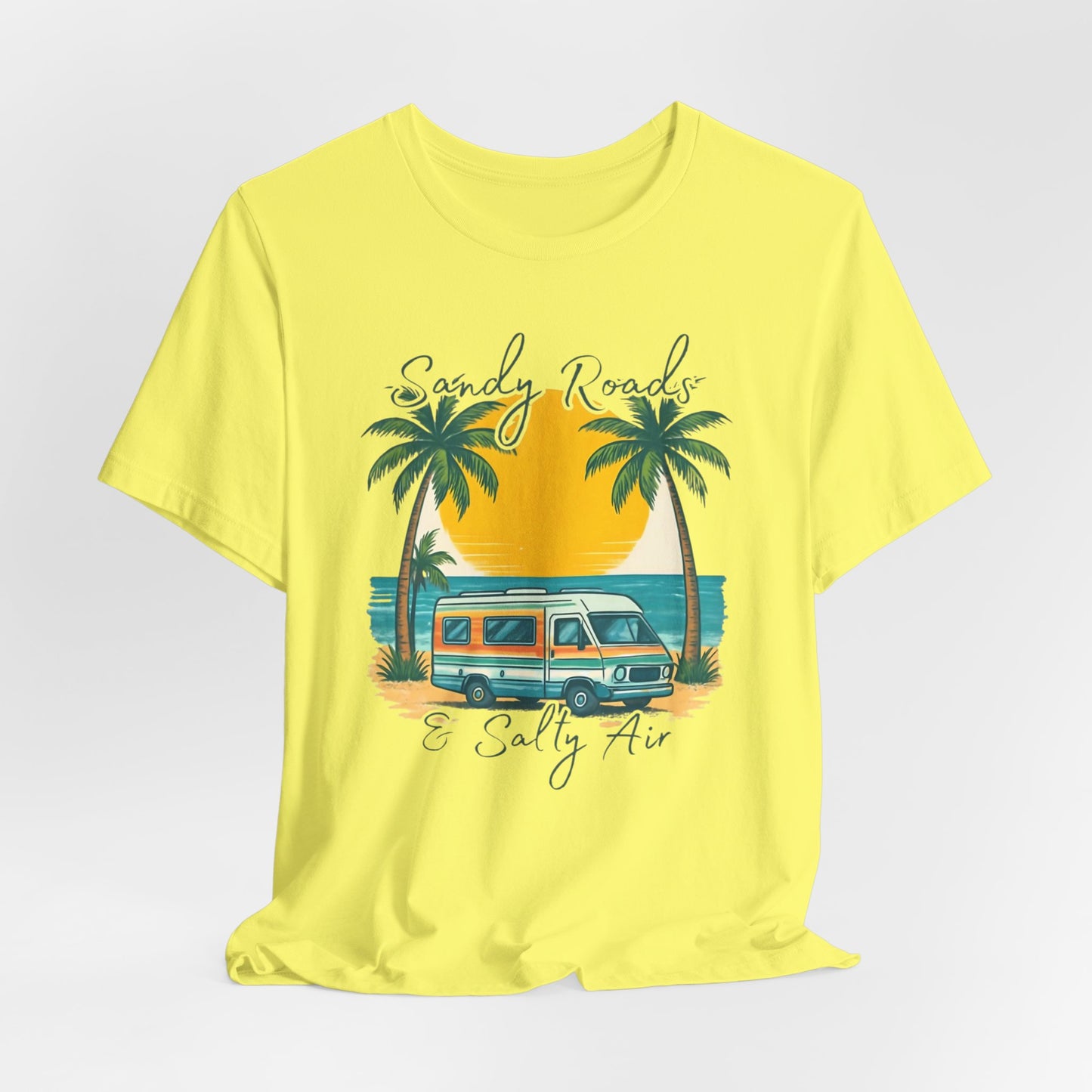 Camiseta Sandy Roads &amp; Salty Air: Camisa playera ligera para mujer para días costeros y ambiente veraniego.