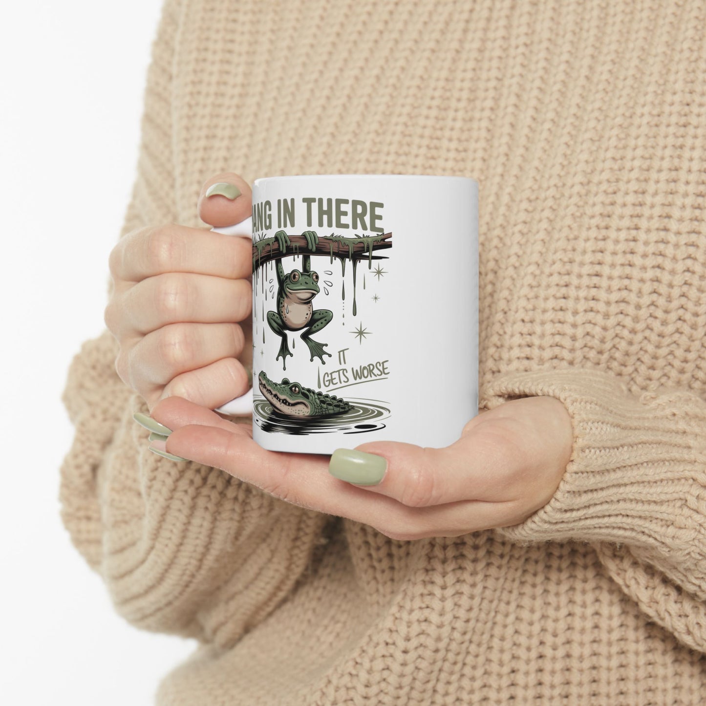 🐸 Hang in There Funny Frog Mug – Dark Humor with a Splash of Sass 🐊