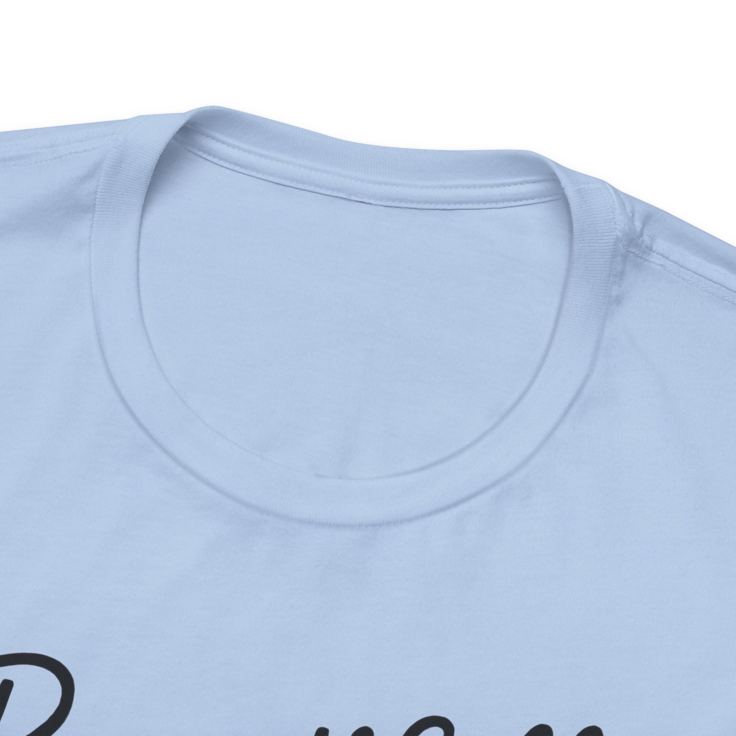 Camiseta Rosa “Beautifully Broken”: una camiseta empoderante con una elegancia suave