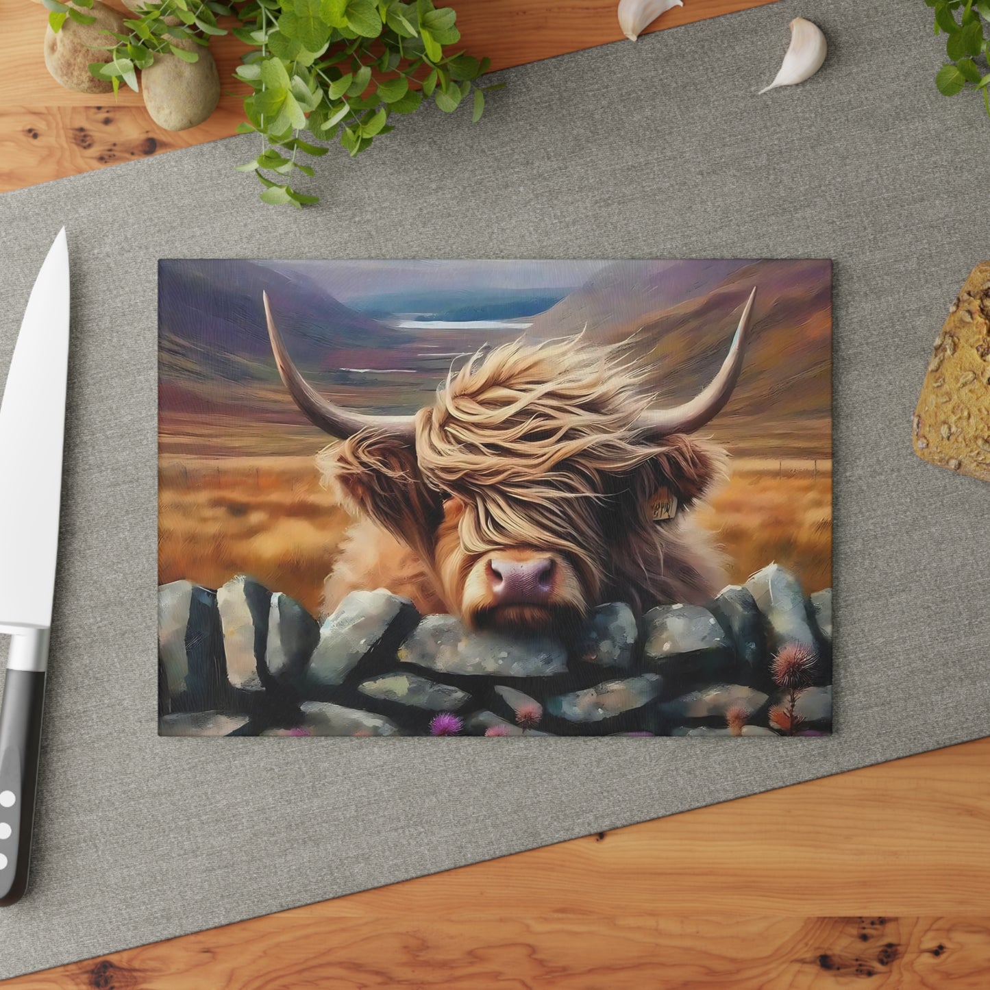 🐂🌾 Rustic Highland Cow Cutting Board – Countryside Charm for Your Kitchen Décor 🪵✨