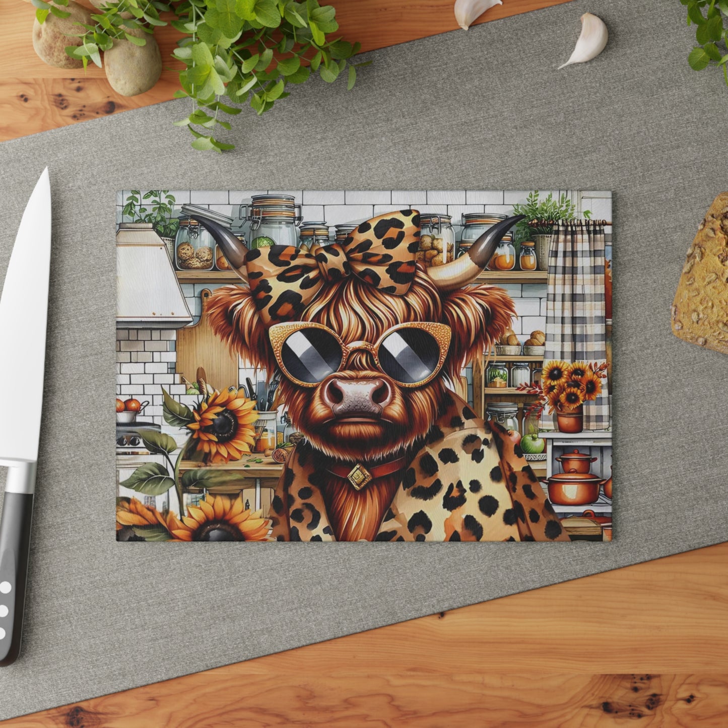 🐮🔥 “Stylish Country Cow” Glass Cutting Board – Cozy Charm for Your Kitchen
