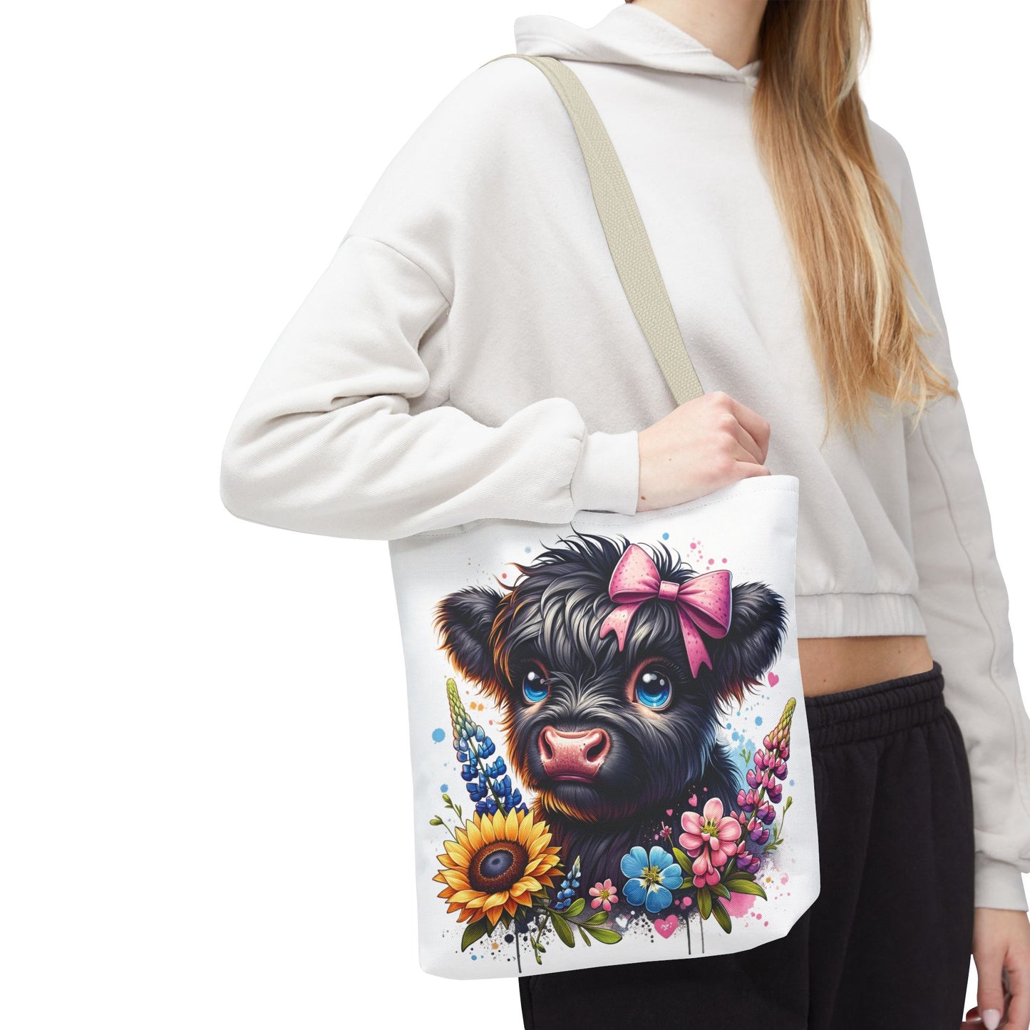 🌸 Black Highland Calf Floral Tote Bag – Sweet Style for Every Age 🐮👜