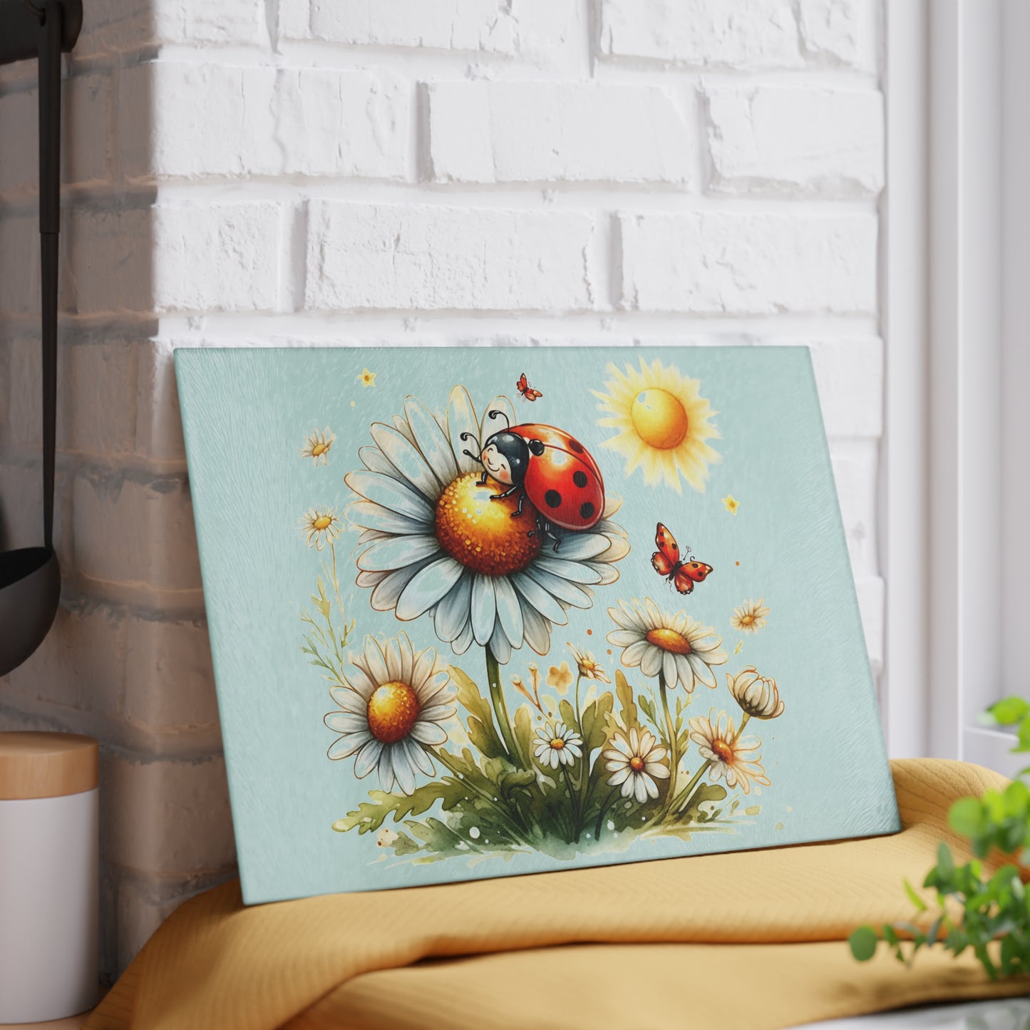 🌼🐞 Ladybug & Daisies Cutting Board – Cheerful Charm for Your Kitchen 🌞