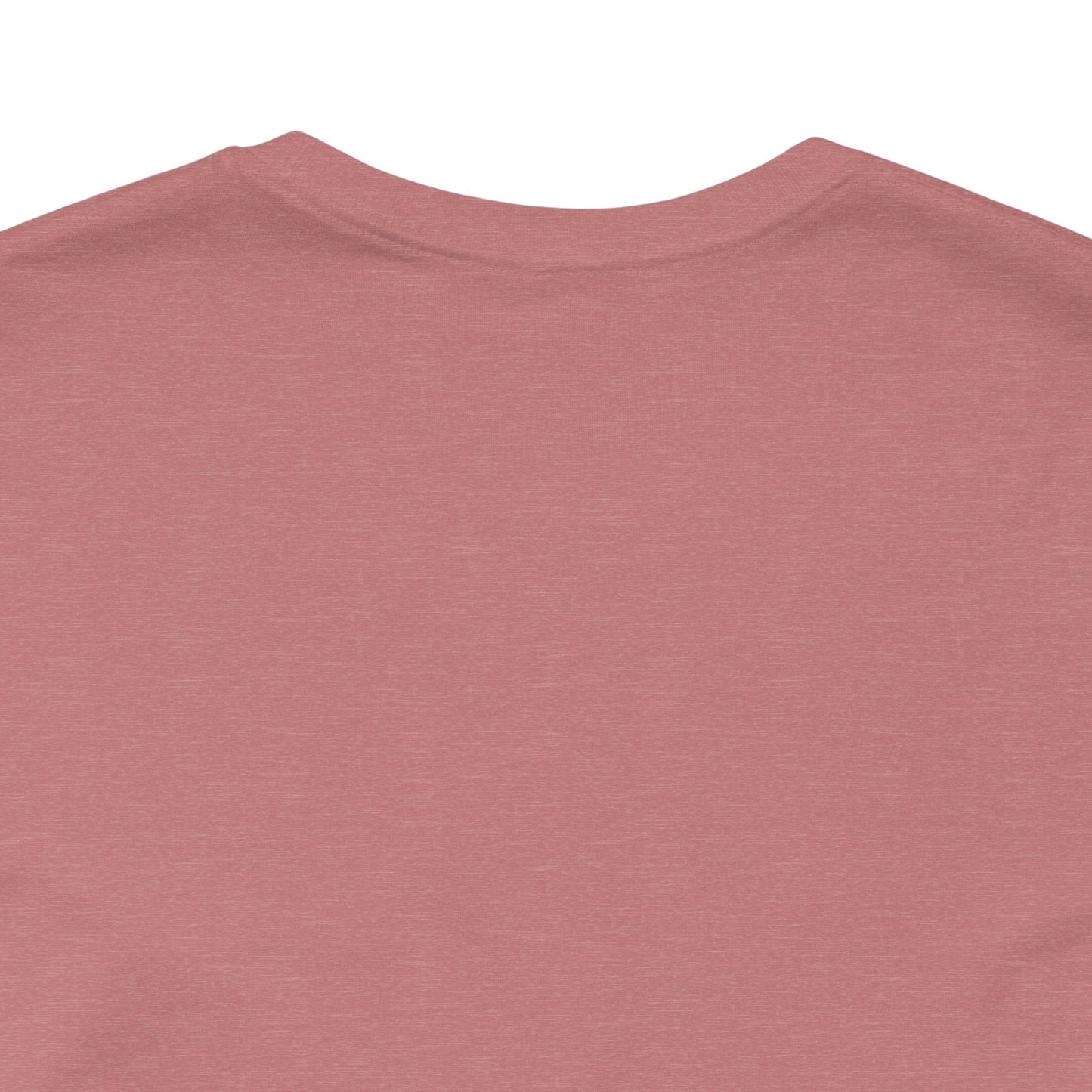 Camiseta Rosa “Beautifully Broken”: una camiseta empoderante con una elegancia suave