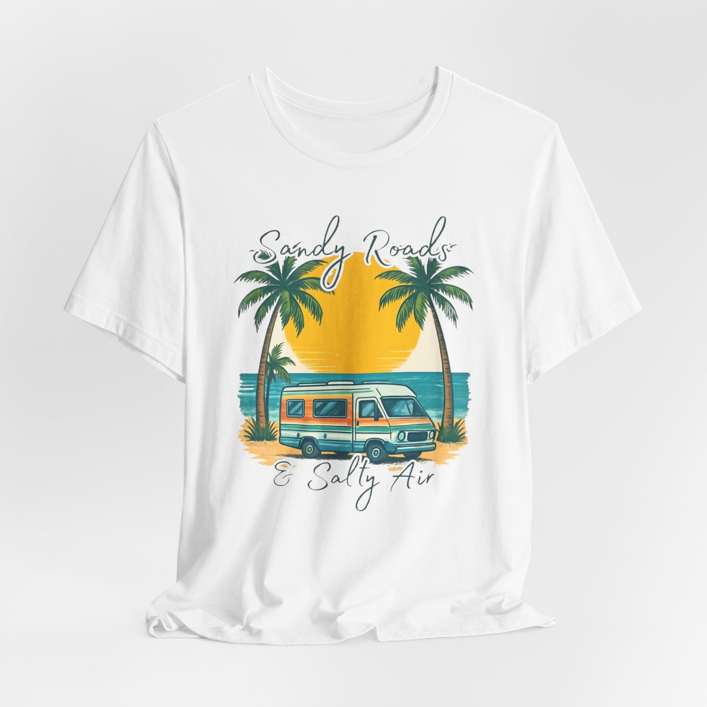 Camiseta Sandy Roads &amp; Salty Air: Camisa playera ligera para mujer para días costeros y ambiente veraniego.