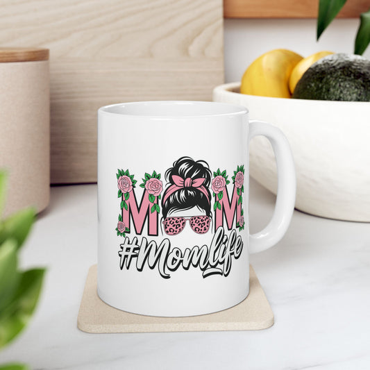 Taza Momlife: ¡La taza perfecta para la mamá genial de tu vida!