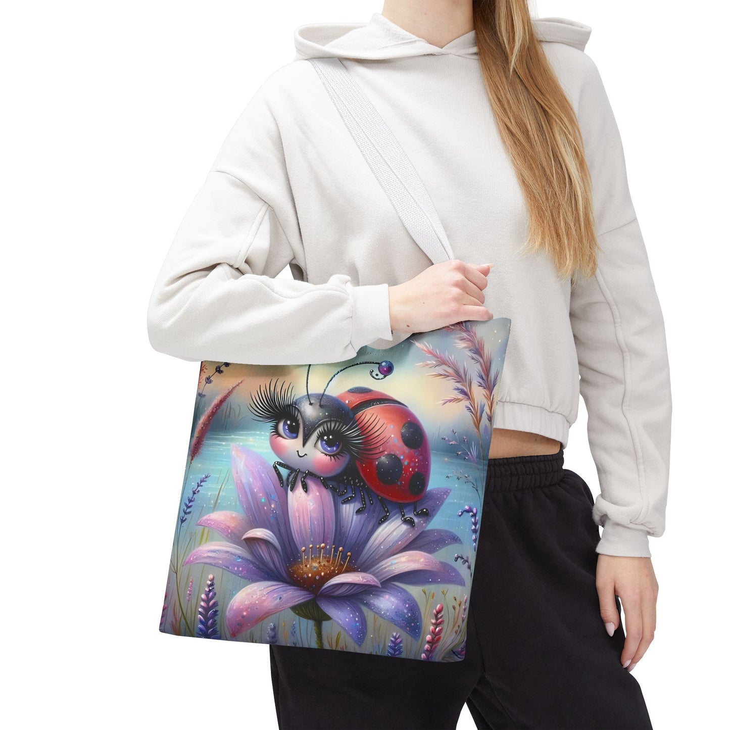 🐞 Mariquita sobre una flor junto al lago – Bolsa de tela inspirada en la naturaleza