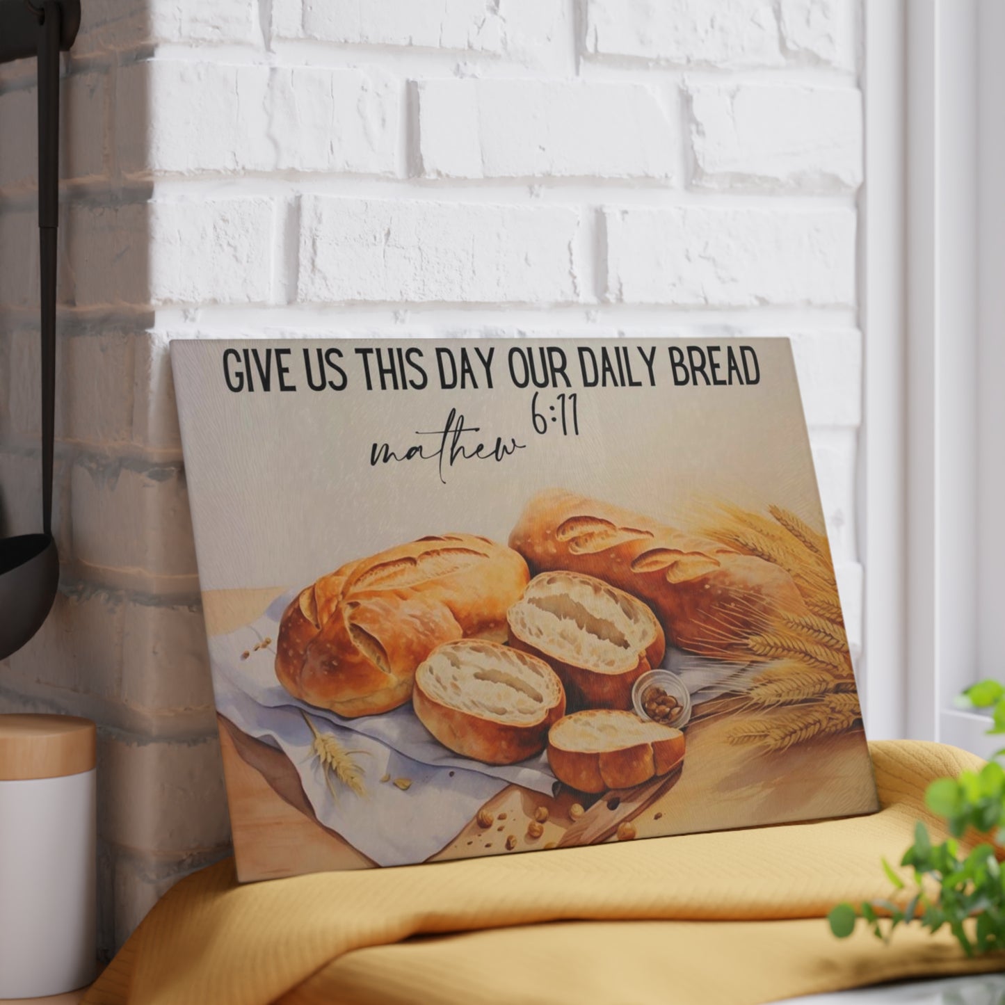 “Danos hoy nuestro pan de cada día” – Tabla de cortar de vidrio | Mateo 6:11 Escritura Decoración de cocina