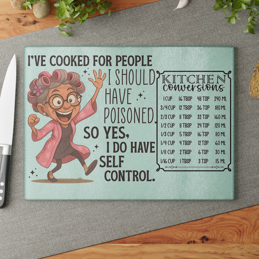 😂 “He cocinado para personas que debería haber envenenado” Tabla de cortar de vidrio: ¡humor atrevido con un toque útil!