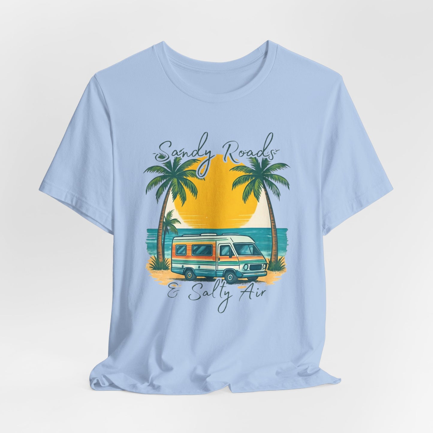 Camiseta Sandy Roads &amp; Salty Air: Camisa playera ligera para mujer para días costeros y ambiente veraniego.