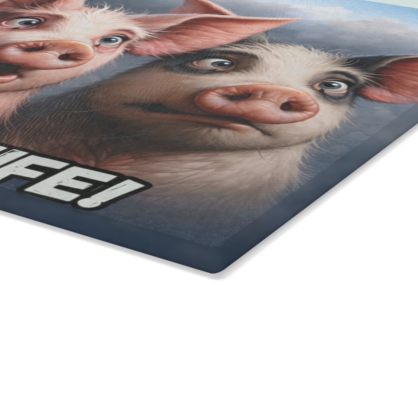 She’s Got a Knife Glass Cutting Board – Funny Pig Kitchen Art with Wide-Eyed Farmhouse Humor