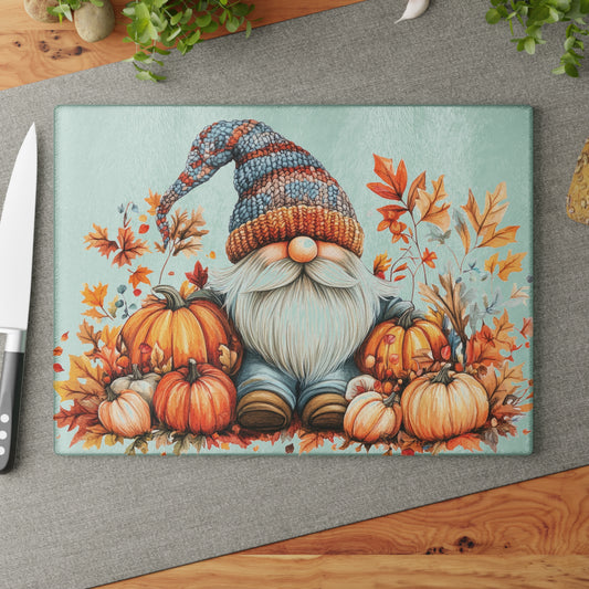 Tabla de cortar con gnomos otoñales y calabazas: un acogedor toque otoñal para tu cocina