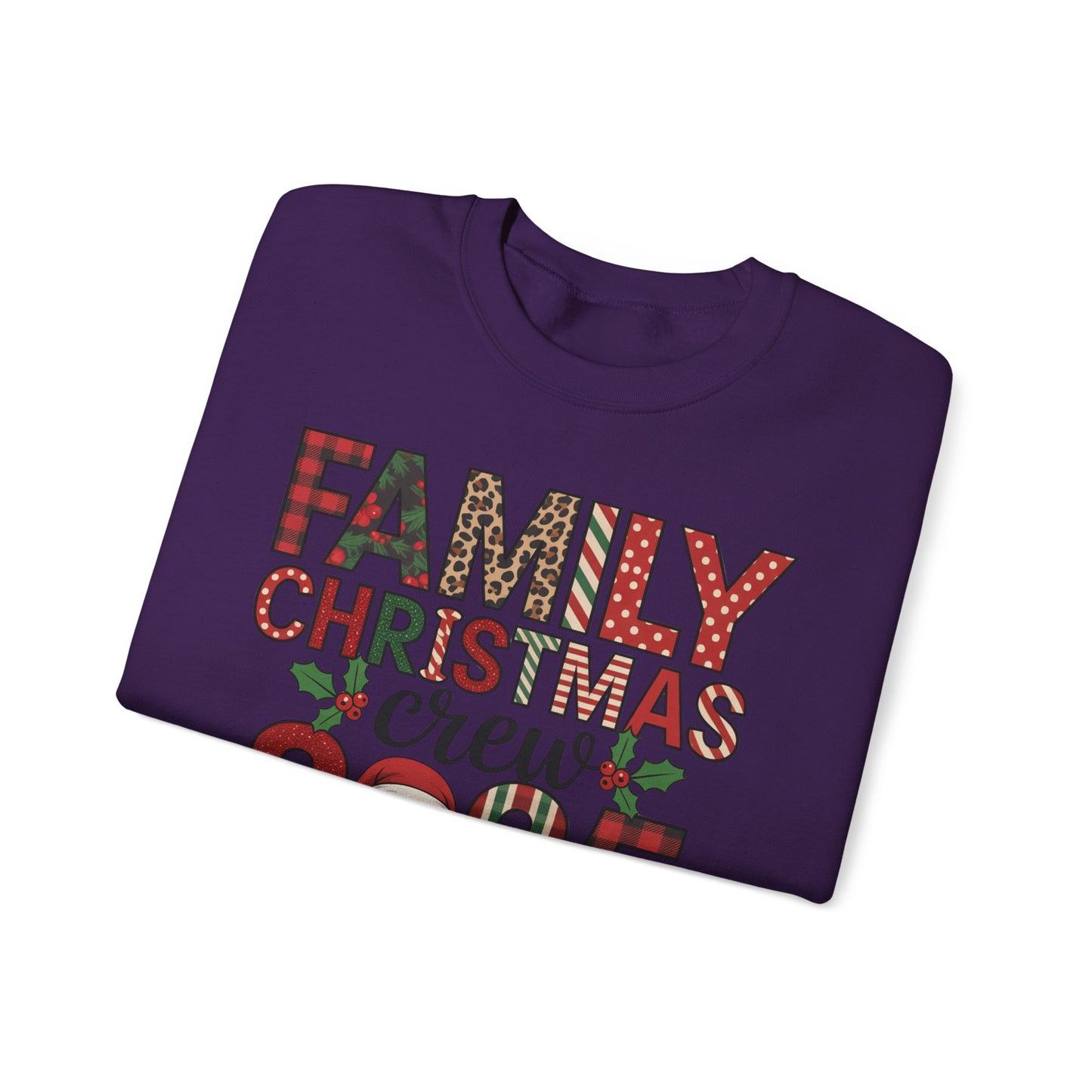 🎄👨‍👩‍👧‍👦 Family Christmas Crew 2025 Sweatshirt – Celebrate the Holidays Together 🎅✨
