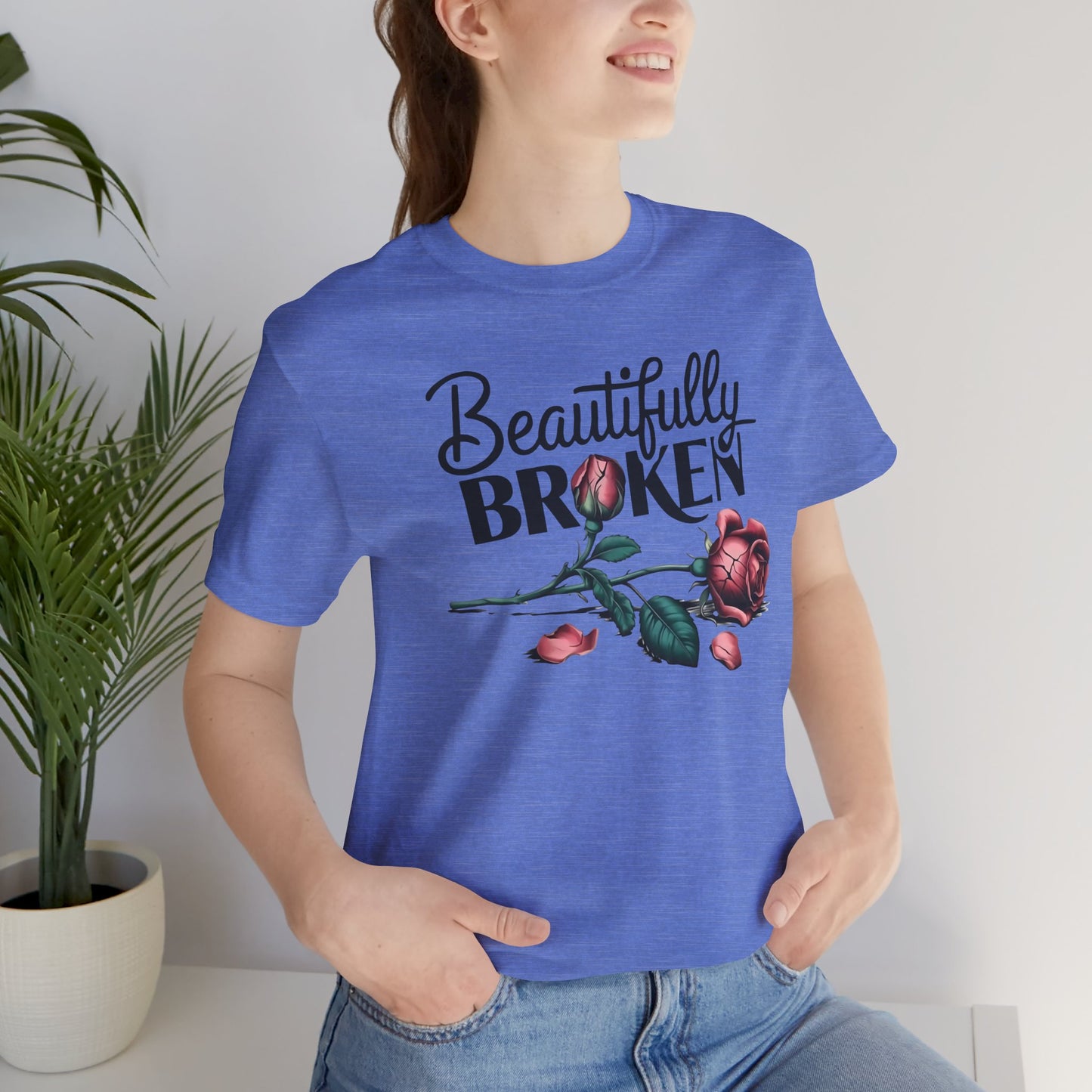 Camiseta Rosa “Beautifully Broken”: una camiseta empoderante con una elegancia suave