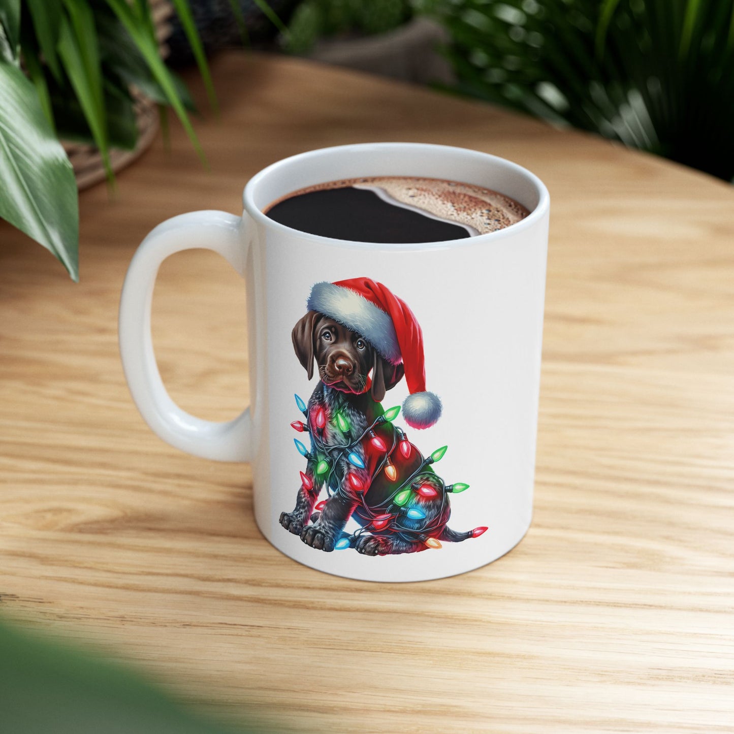 🎄 German Shorthair Pointer Christmas Mug – Holiday Cheer Wrapped in Lights 🎄
