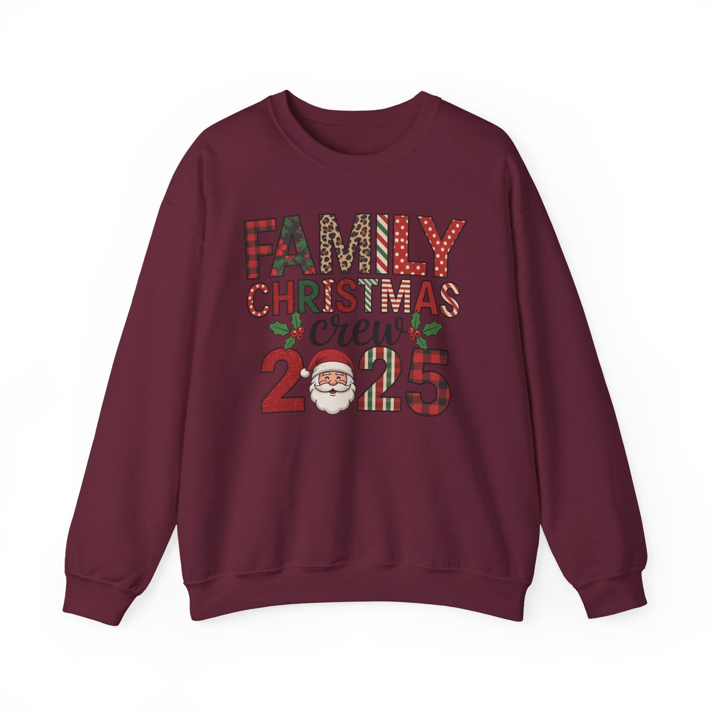 🎄👨‍👩‍👧‍👦 Family Christmas Crew 2025 Sweatshirt – Celebrate the Holidays Together 🎅✨