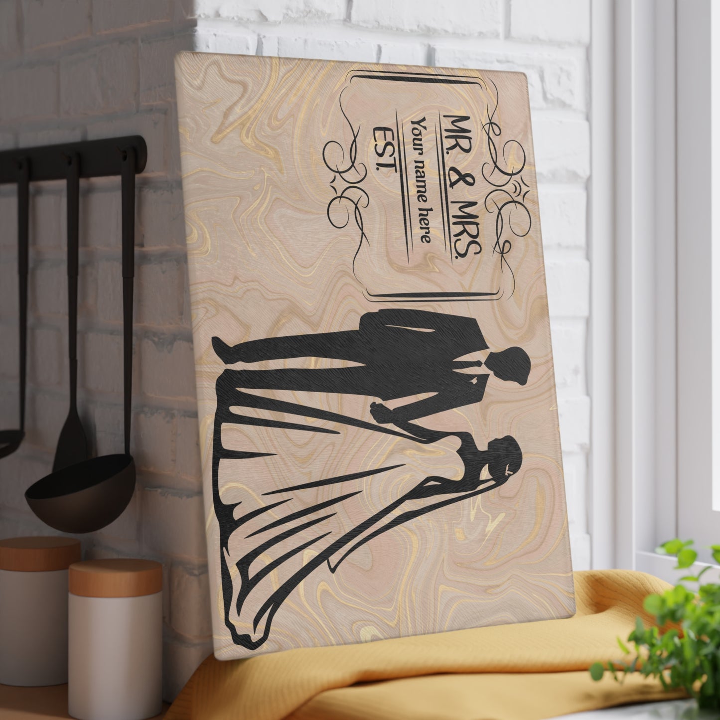 👰‍♀️ Tabla de cortar elegante con aspecto de mármol para Sr. y Sra.: regalo de boda personalizado con apellido y año