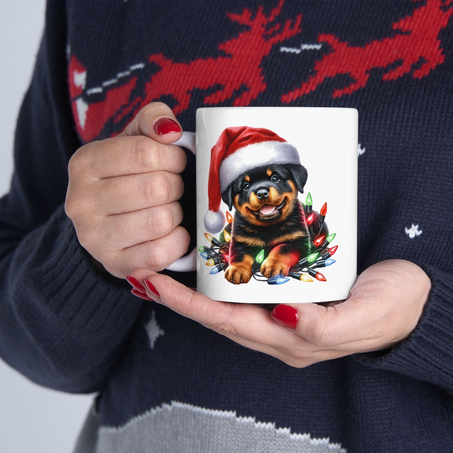 🎄 Rottweiler Christmas Lights Mug – Festive Cheer with Puppy Cuteness ☕
