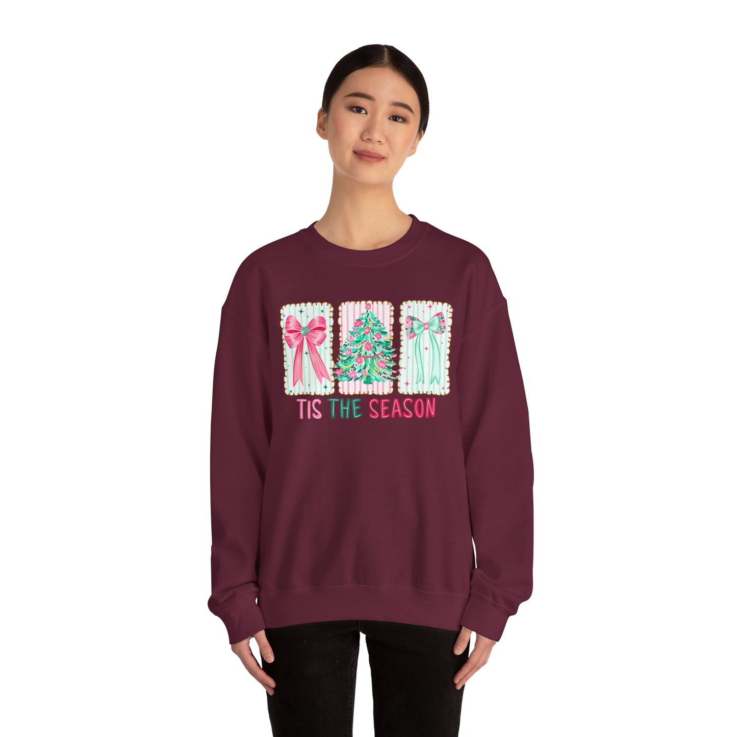 🎀🎄 ’Tis The Season Sweatshirt – Pastel Bows & Merry Tree Vibes ✨☃️
