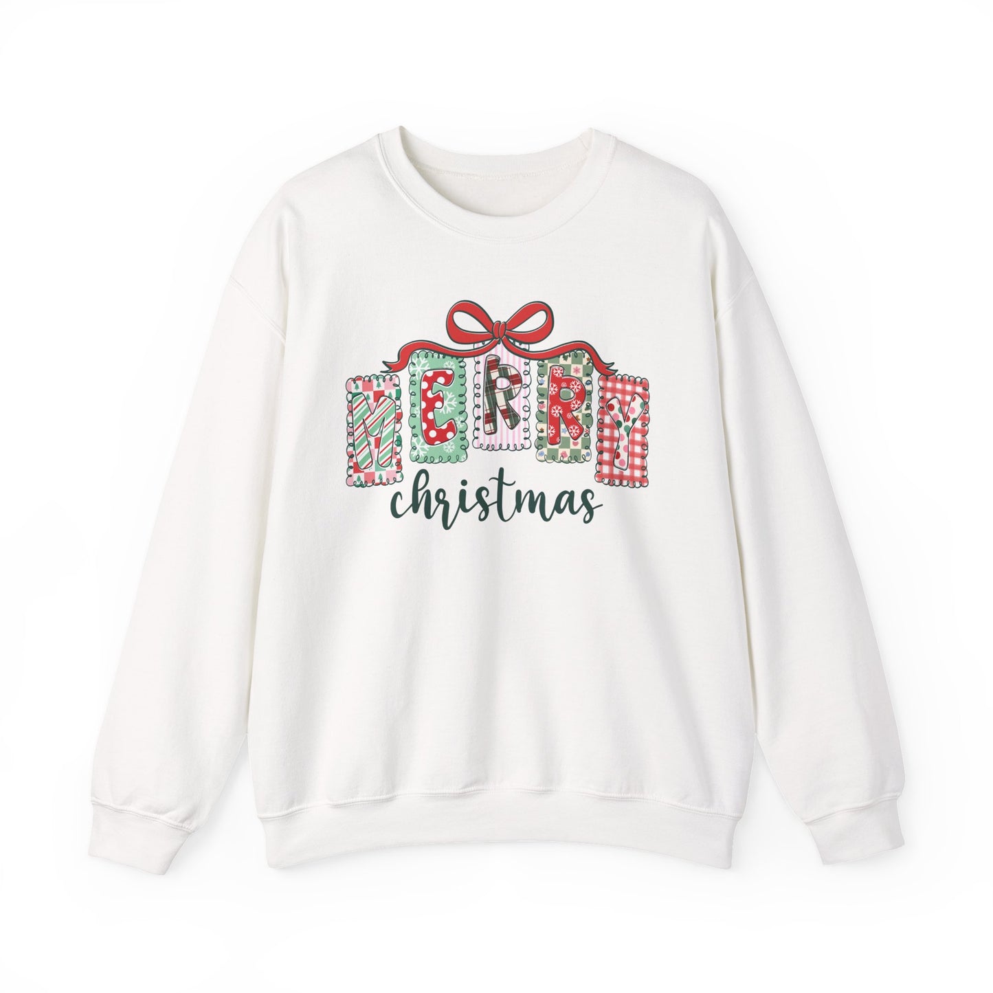 🎀✨ Merry Christmas Sweatshirt – Cozy Patchwork Holiday Crewneck