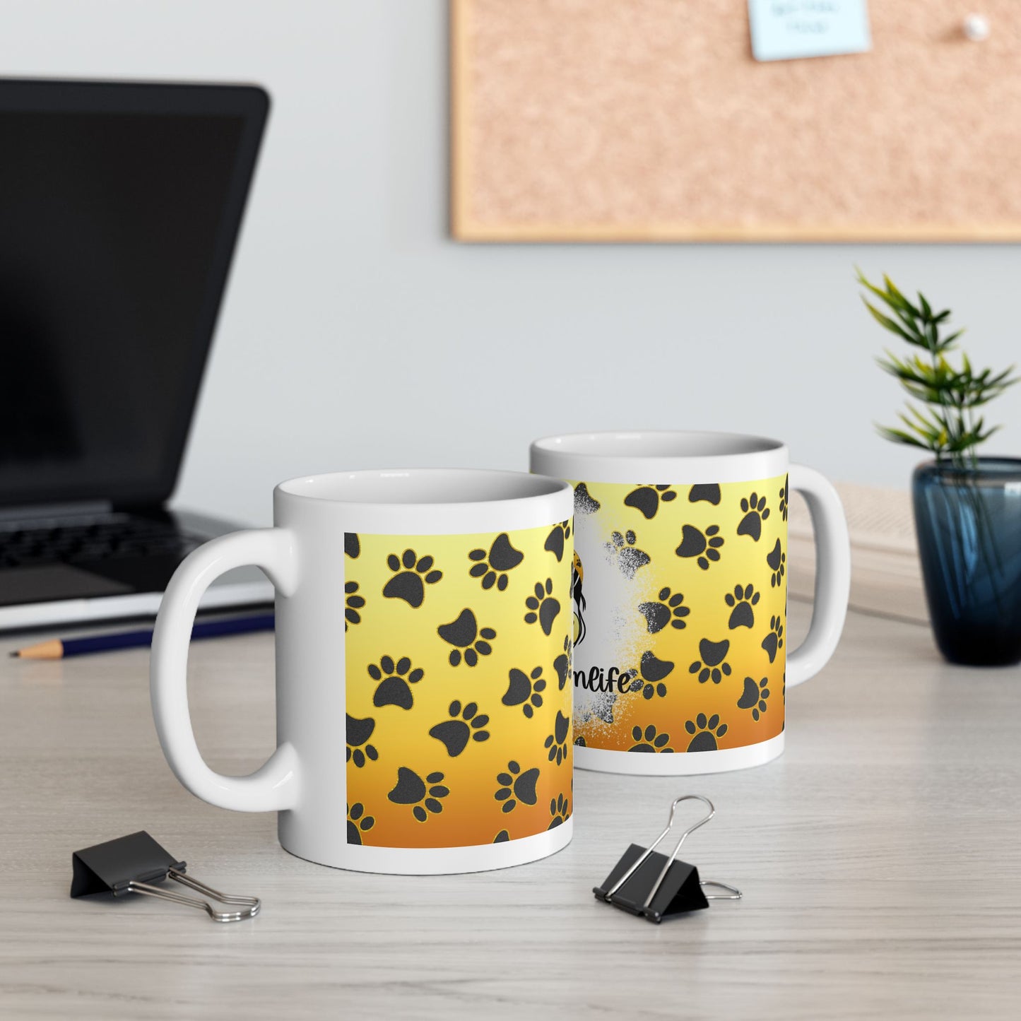🐾 #dogmomlife – Cute & Fun Mug for Dog Moms 🐶