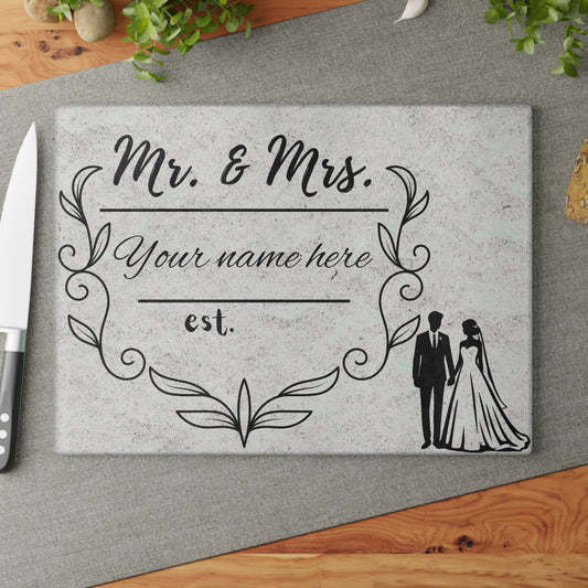 Tabla de cortar personalizada para boda de Sr. y Sra.: un elegante recuerdo para recién casados