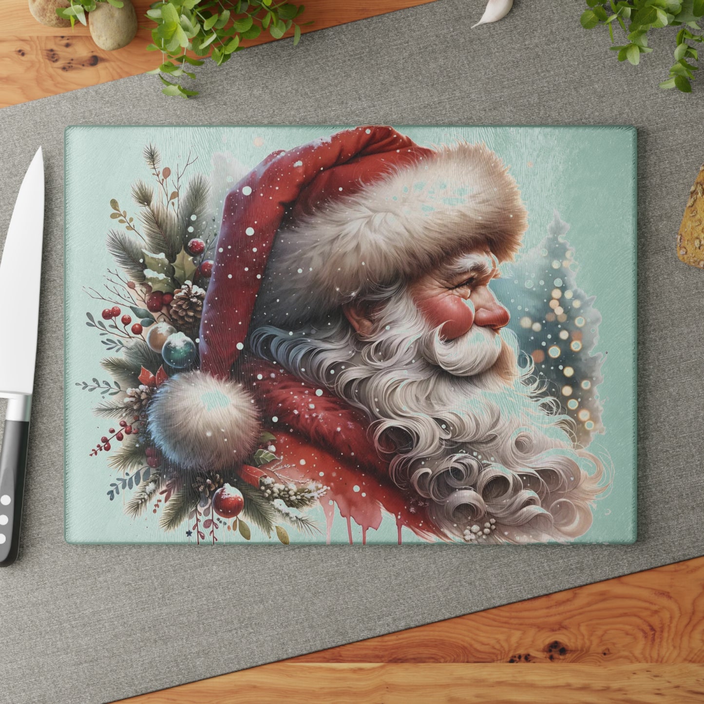 🎅✨ “Classic Santa Profile” Glass Cutting Board – Cozy Charm for Your Kitchen