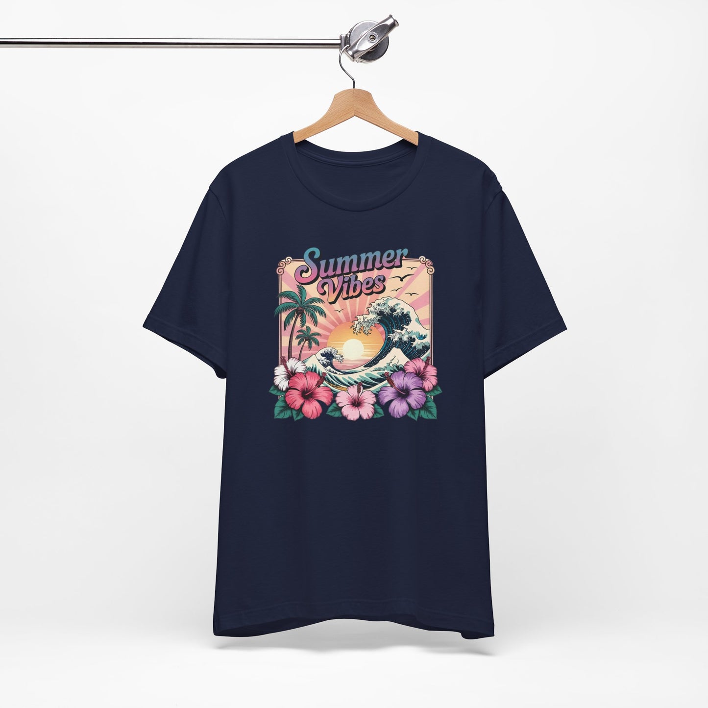 ☀️ Camiseta Summer Vibes – Ola playera vibrante, hibisco y palmeras | Camiseta gráfica para mujer