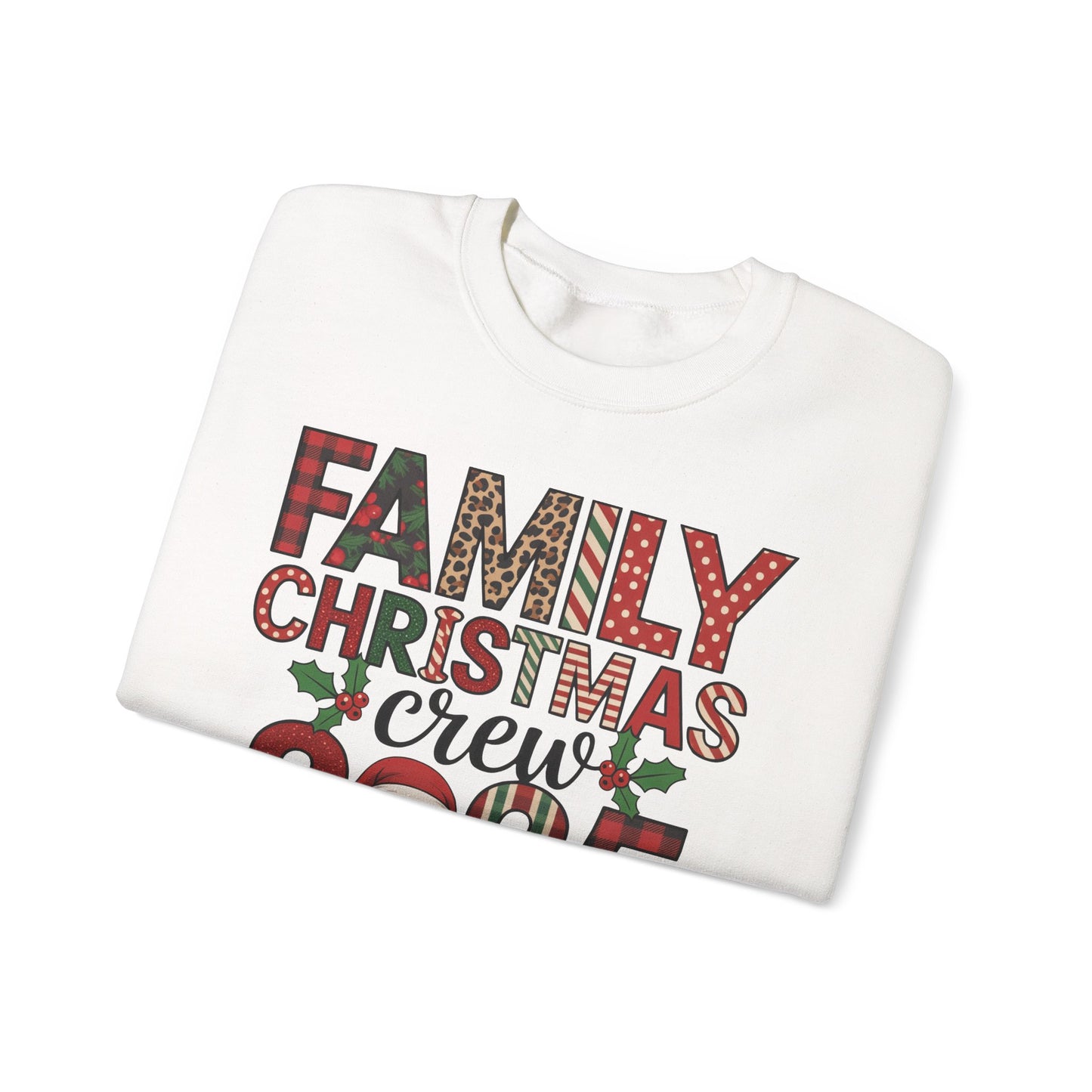 🎄👨‍👩‍👧‍👦 Family Christmas Crew 2025 Sweatshirt – Celebrate the Holidays Together 🎅✨