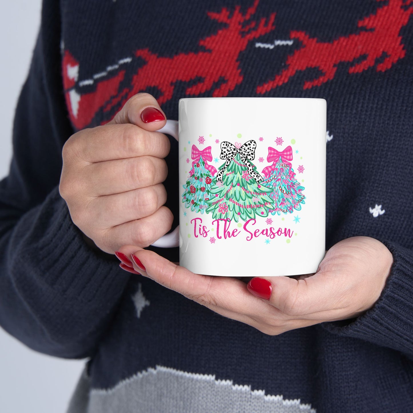 🎀🌲 ‘Tis the Season Mug – Pink Bows, Leopard Accents & Christmas Cheer 💖☕