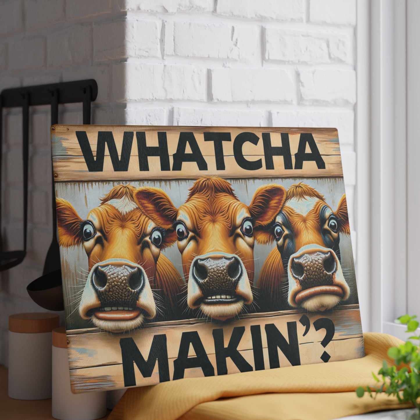 🐮🤠 “Whatcha Makin’?” Glass Cutting Board – Cozy Charm for Your Kitchen