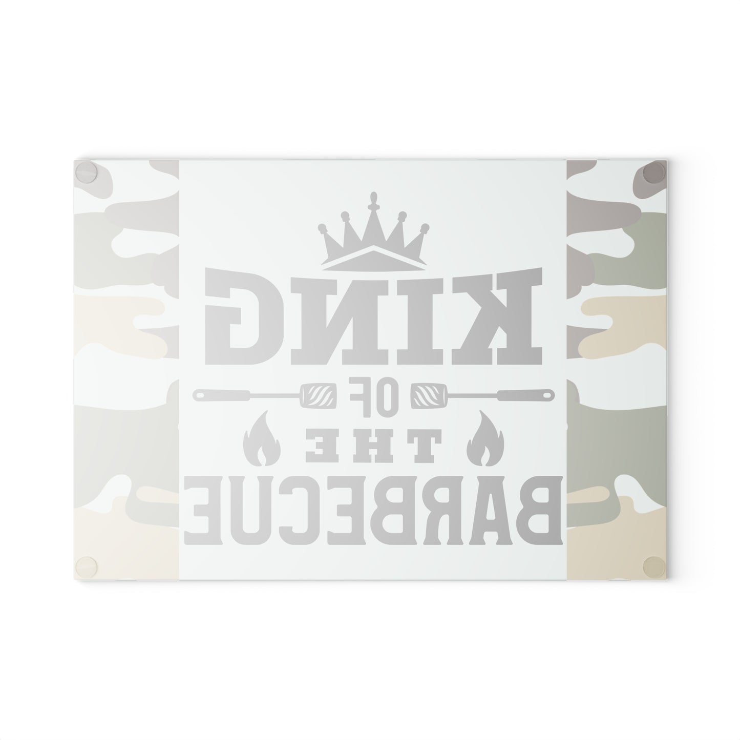 Tabla de cortar de vidrio KING OF THE BARBEQUE – Camuflaje con corona y espátulas 🍖