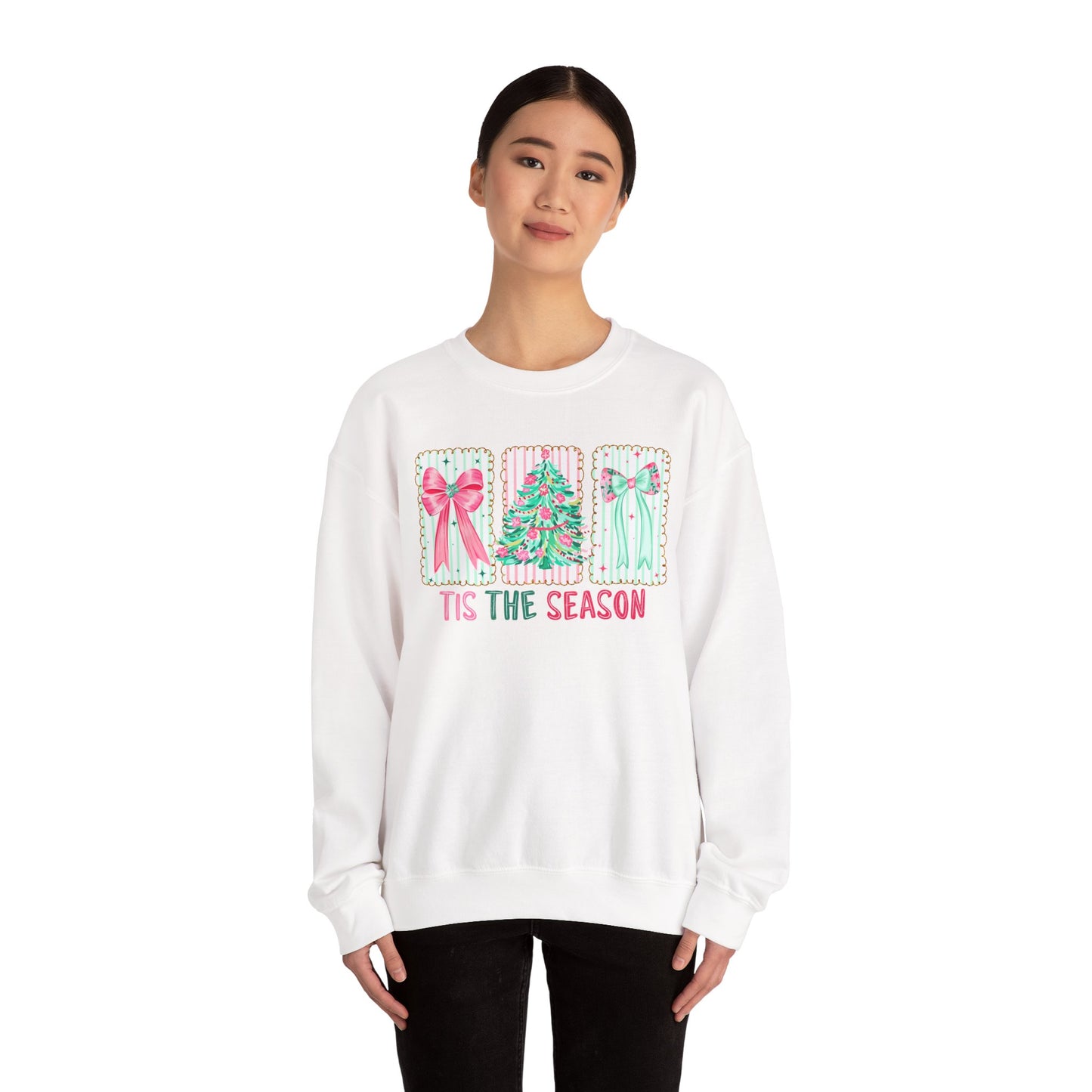 🎀🎄 ’Tis The Season Sweatshirt – Pastel Bows & Merry Tree Vibes ✨☃️