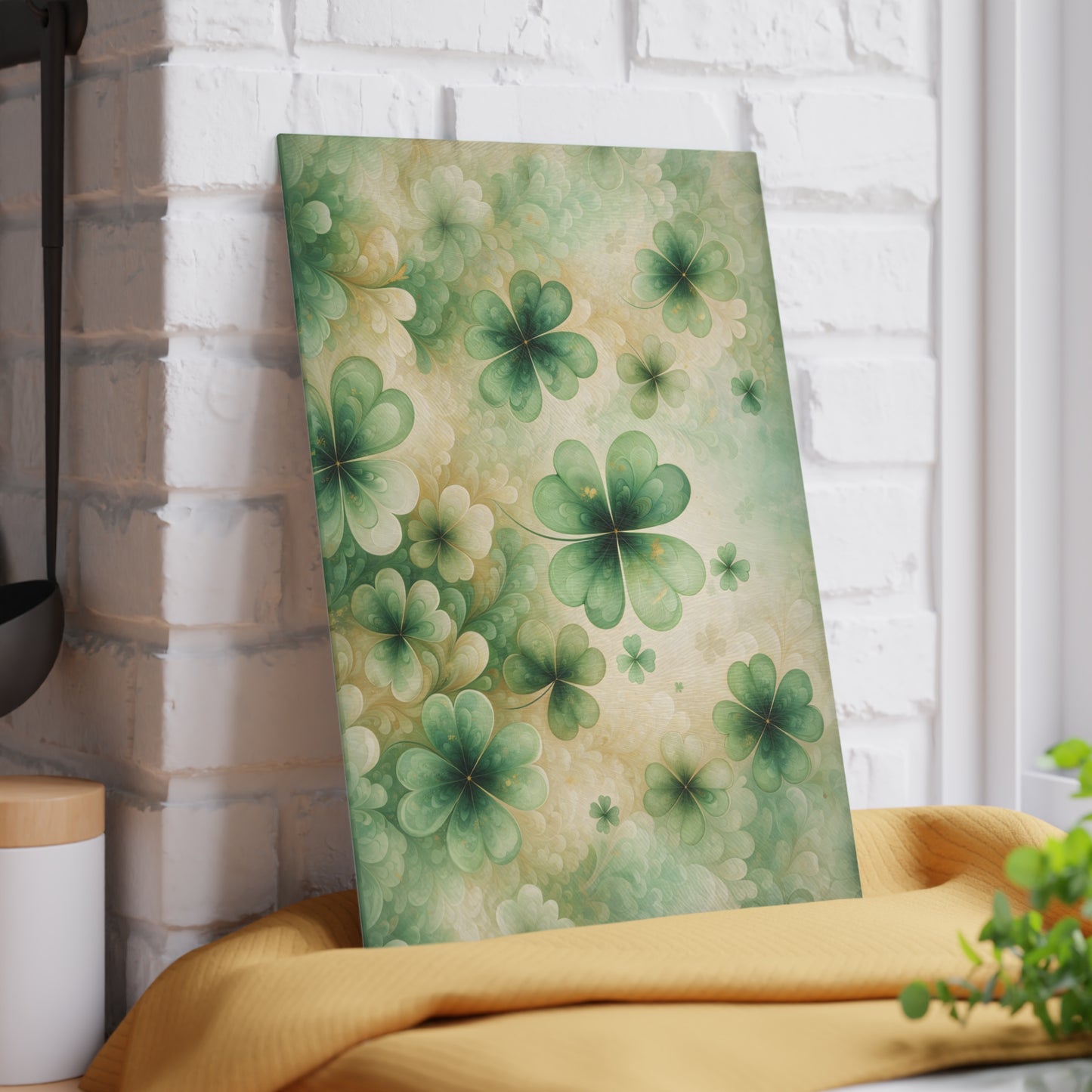Abstract Shamrock Pattern Glass Cutting Board – St. Patrick’s Day Green Clover Kitchen Art