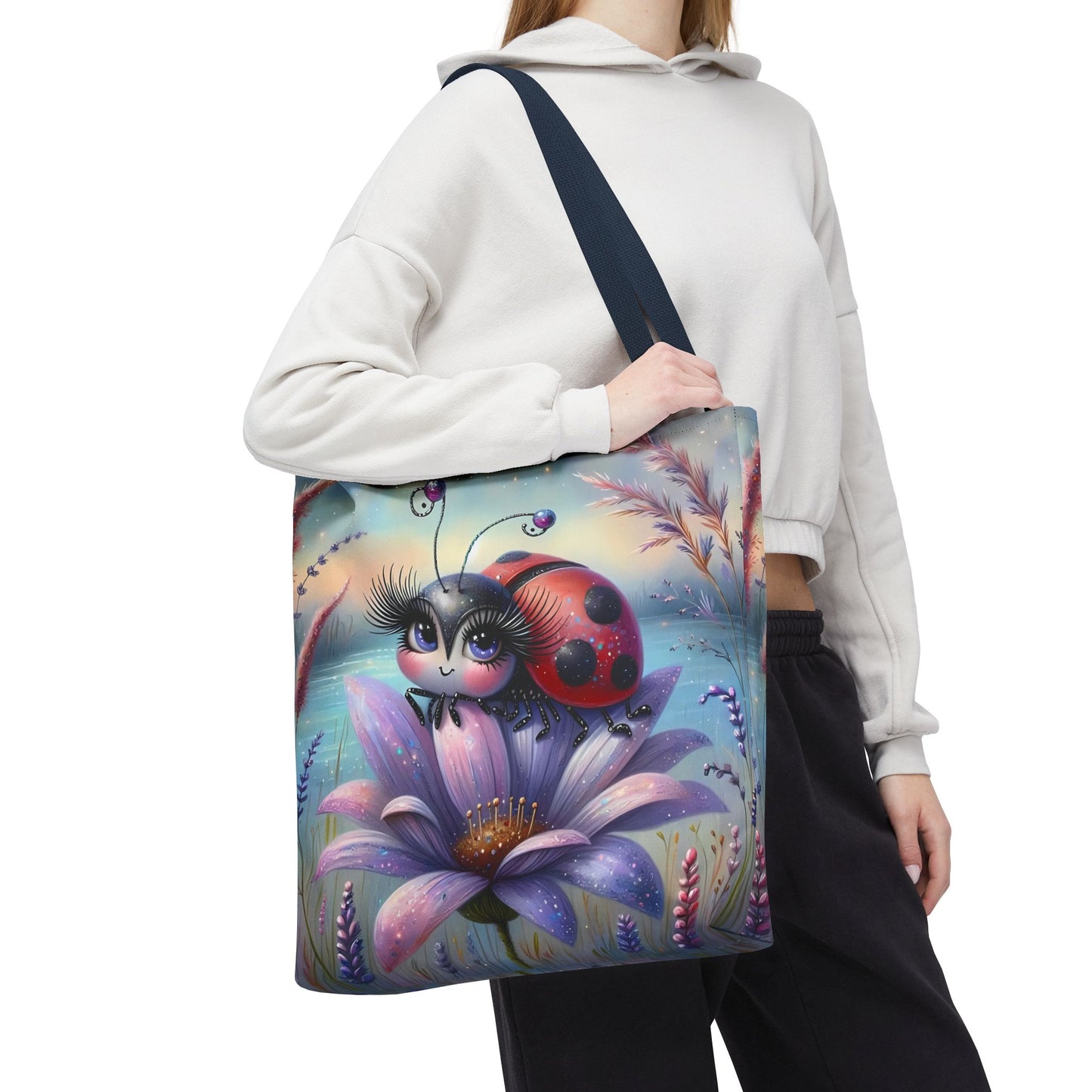 🐞 Mariquita sobre una flor junto al lago – Bolsa de tela inspirada en la naturaleza