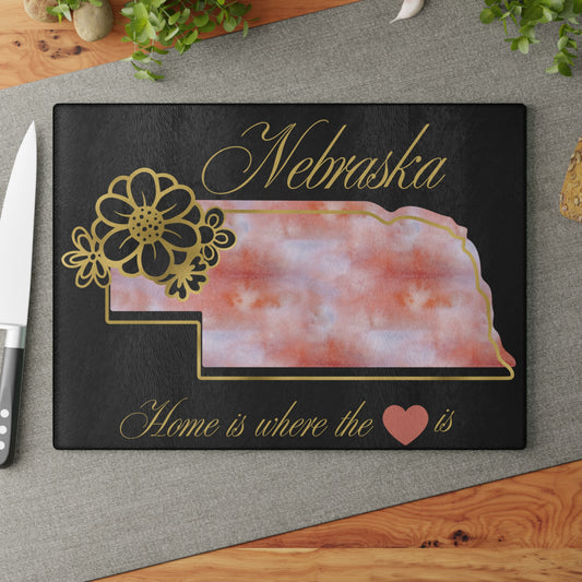 🌸 Nebraska Floral State Cutting Board – Rustic Charm Meets Heartland Pride 🌸