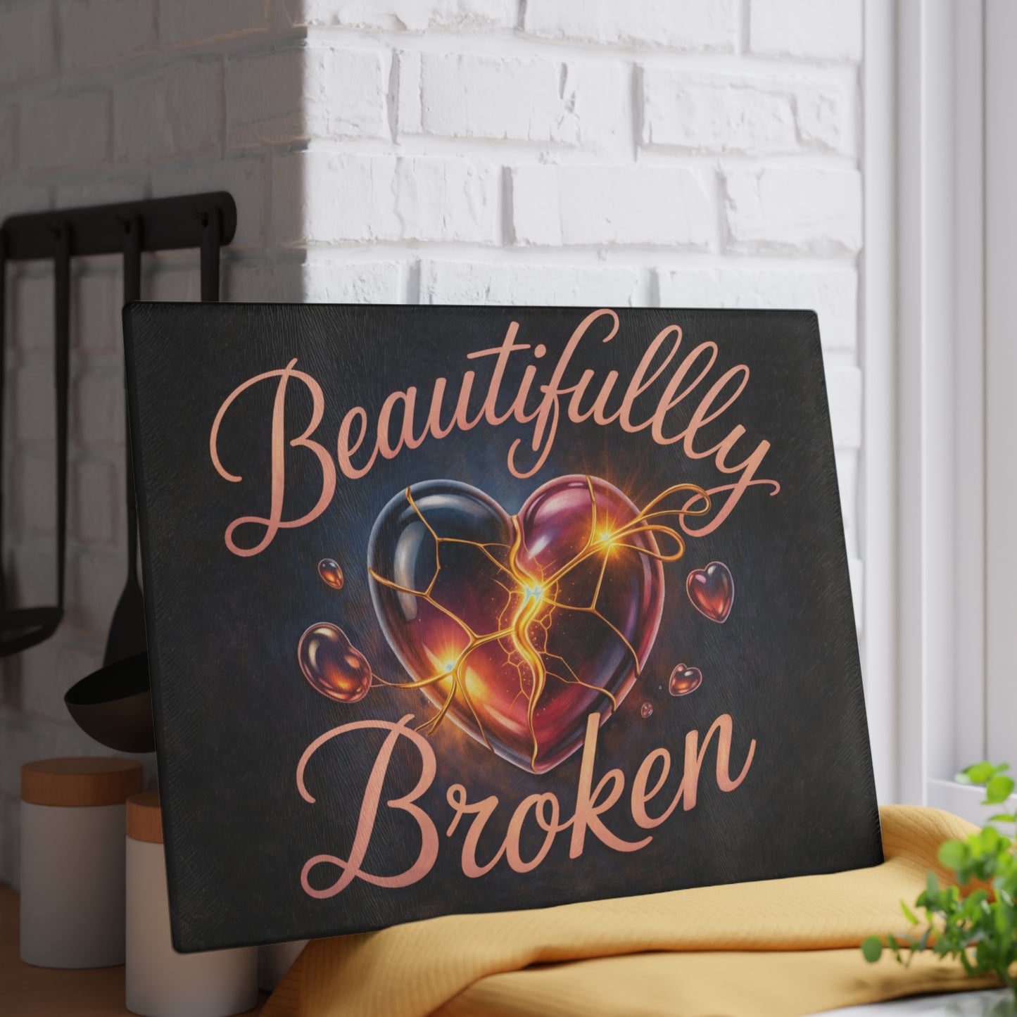 Golden Heart Resilience Glass Cutting Board – Kintsugi-Inspired Love & Strength Kitchen Decor