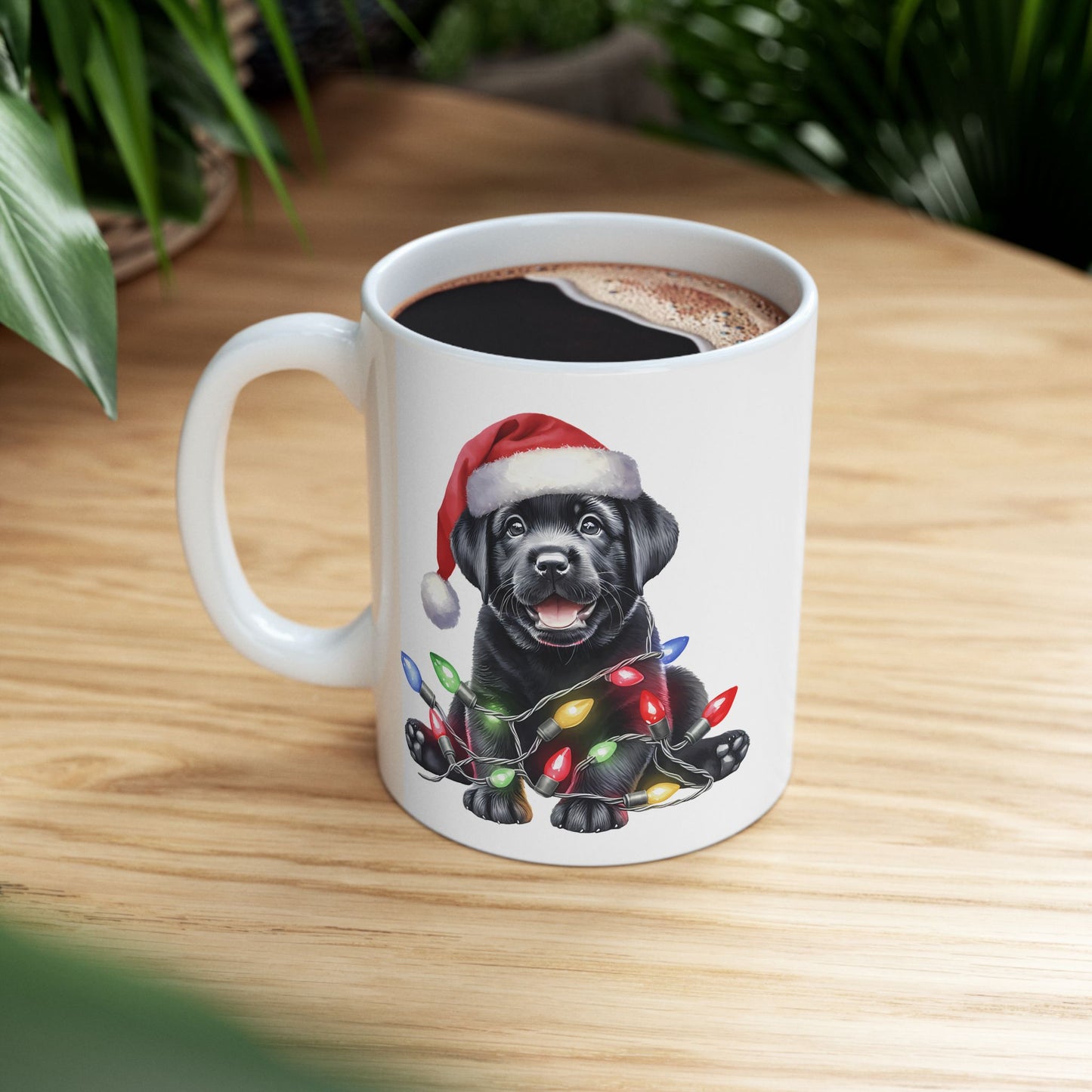 🎄 Labrador Puppy Christmas Mug – Santa Hat & Holiday Lights Cheer 🐾
