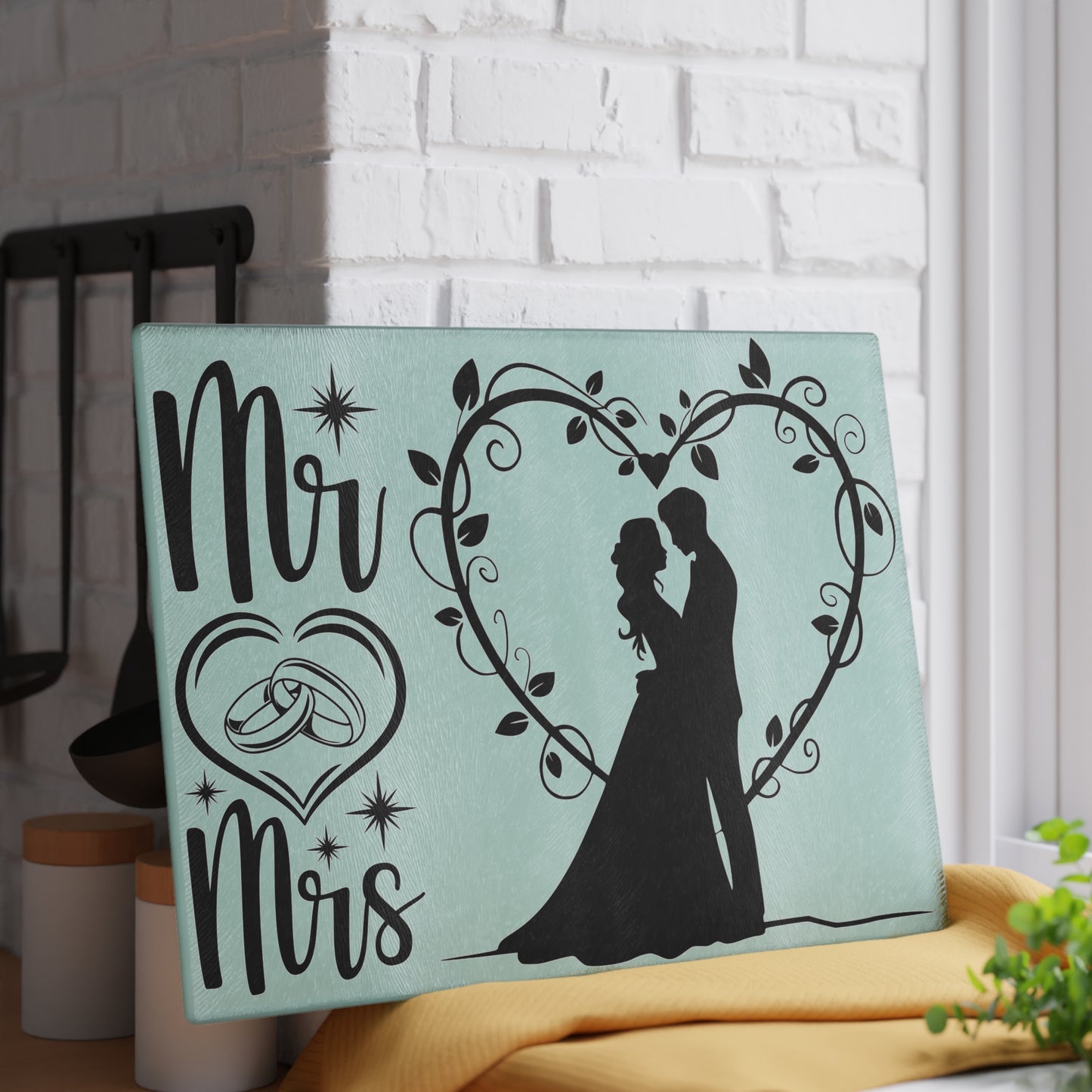 Tabla de cortar para bodas con forma de corazón de Sr. y Sra.: un recuerdo romántico para la cocina