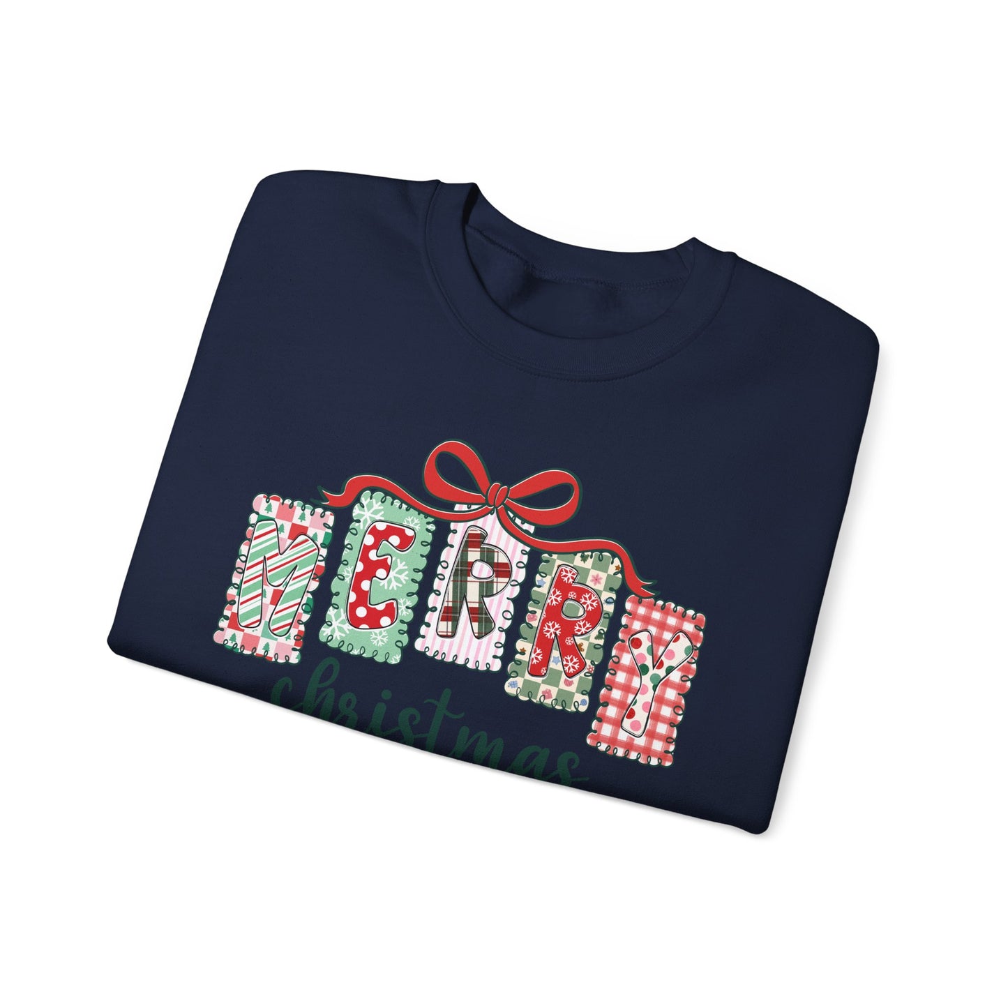 🎀✨ Merry Christmas Sweatshirt – Cozy Patchwork Holiday Crewneck