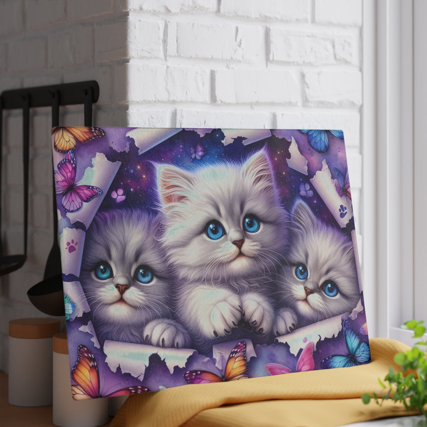 🐱 Blue-Eyed Kittens & Butterflies Cutting Board – Whimsical Charm for Your Kitchen 🦋