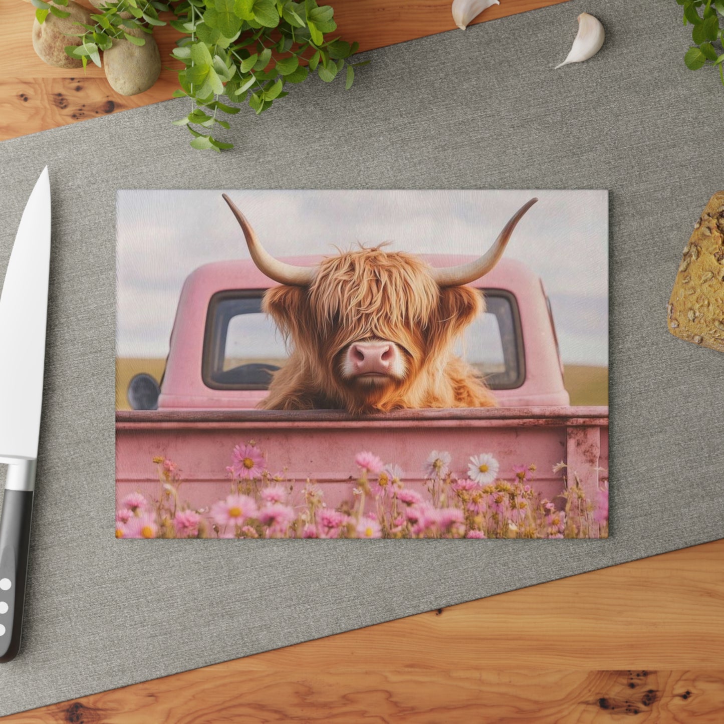 🍂✨ Rustic Floral Swirl Cutting Board – Vintage Charm for Your Kitchen ✨🌿